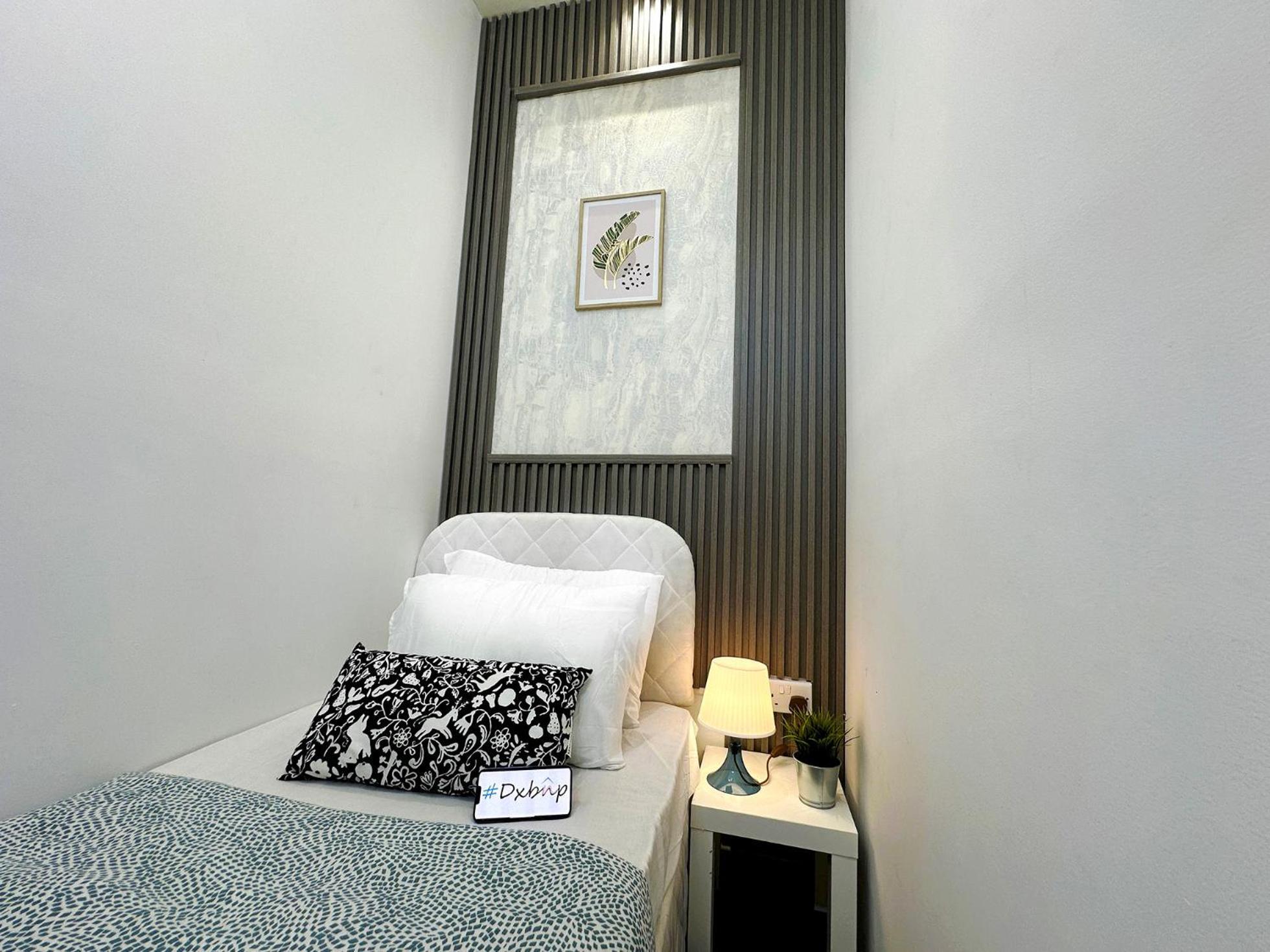 Habitación en casa particular Radiant Parition In Barsha Heights Near Metro *