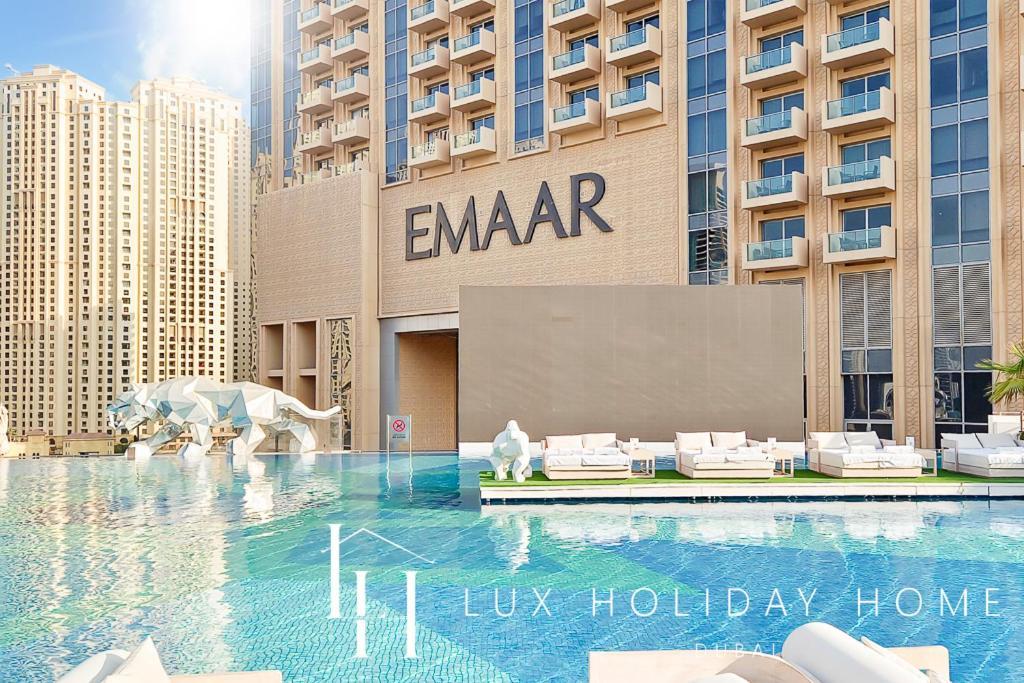 Lux The Jw Marina 2 Dubai