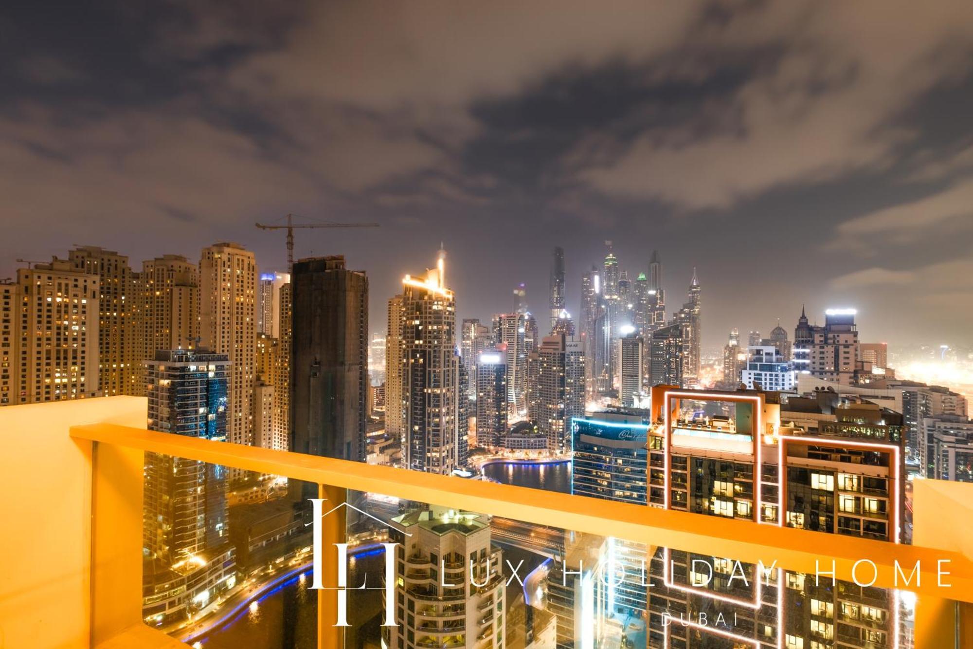 Lux The Jw Marina 2 Dubai