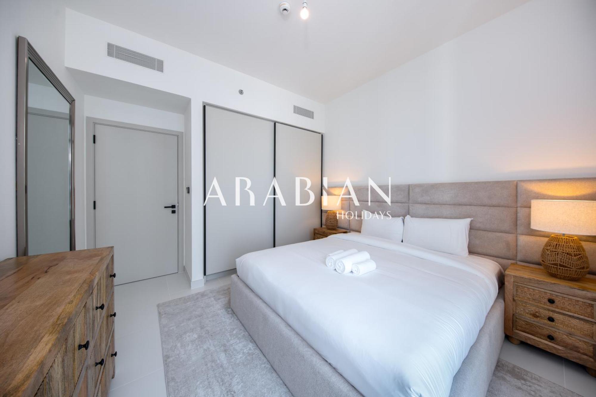 Stunning Chic 2br With Amazing Views Harbour Dubaï