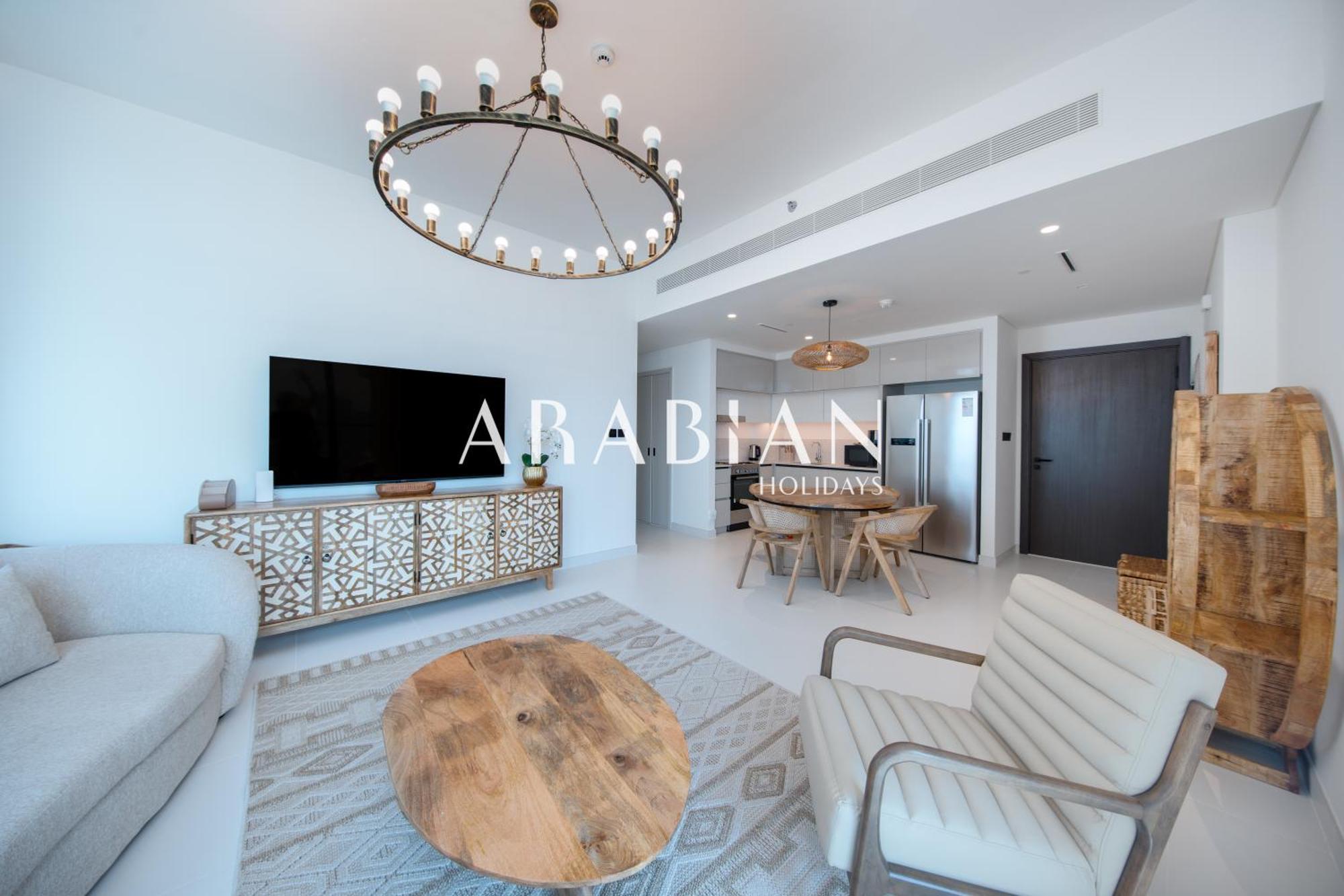Stunning Chic 2br With Amazing Views Harbour Appartement Dubaï