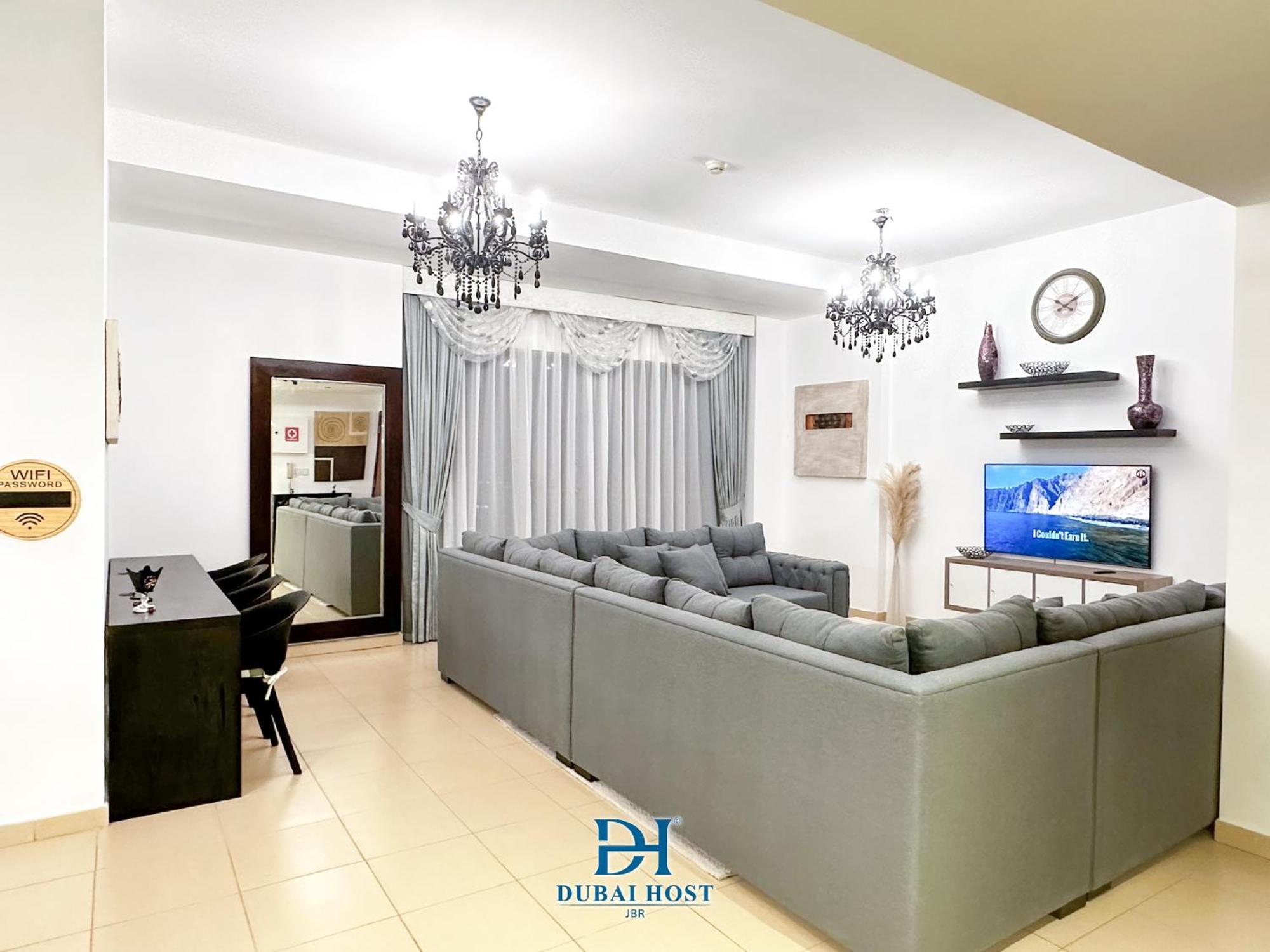 Host - Beach Jbr Ostello