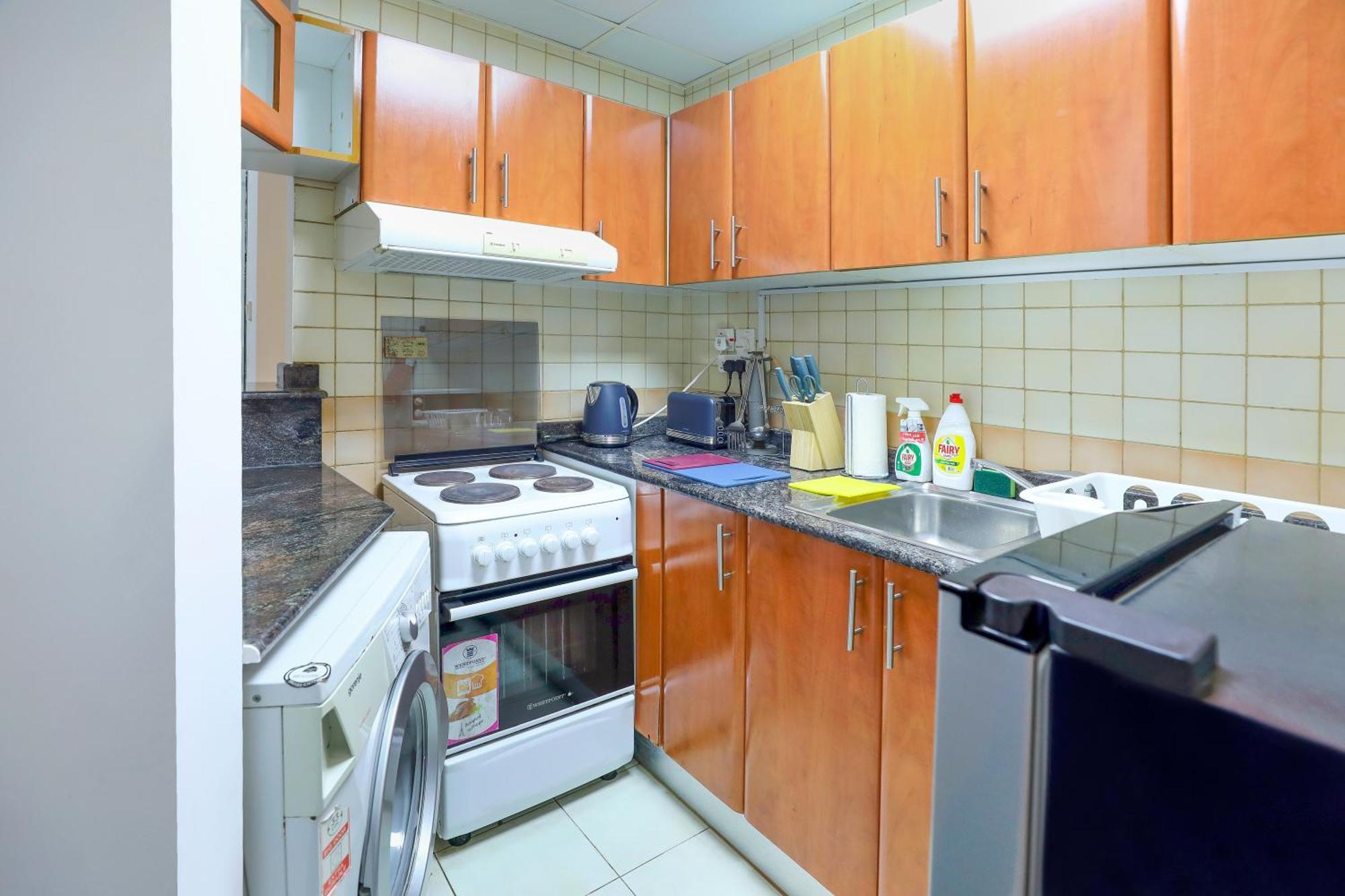 Superb 1bed Marina View Pool Jbr Parking Apartamento Dubái