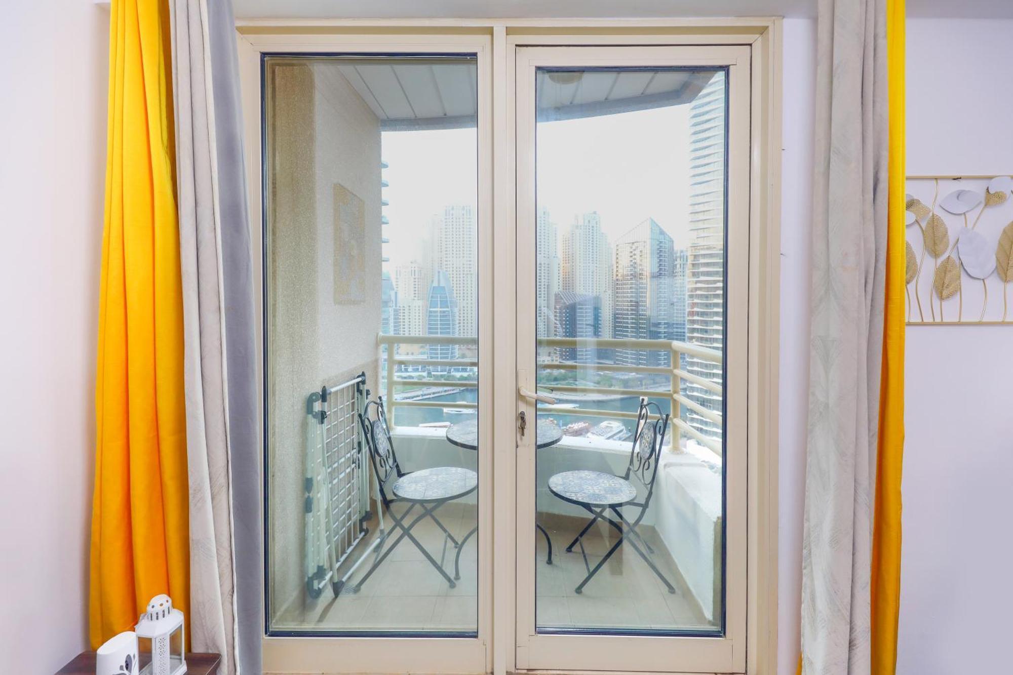 Superb 1bed Marina View Pool Jbr Parking Apartamento Dubái