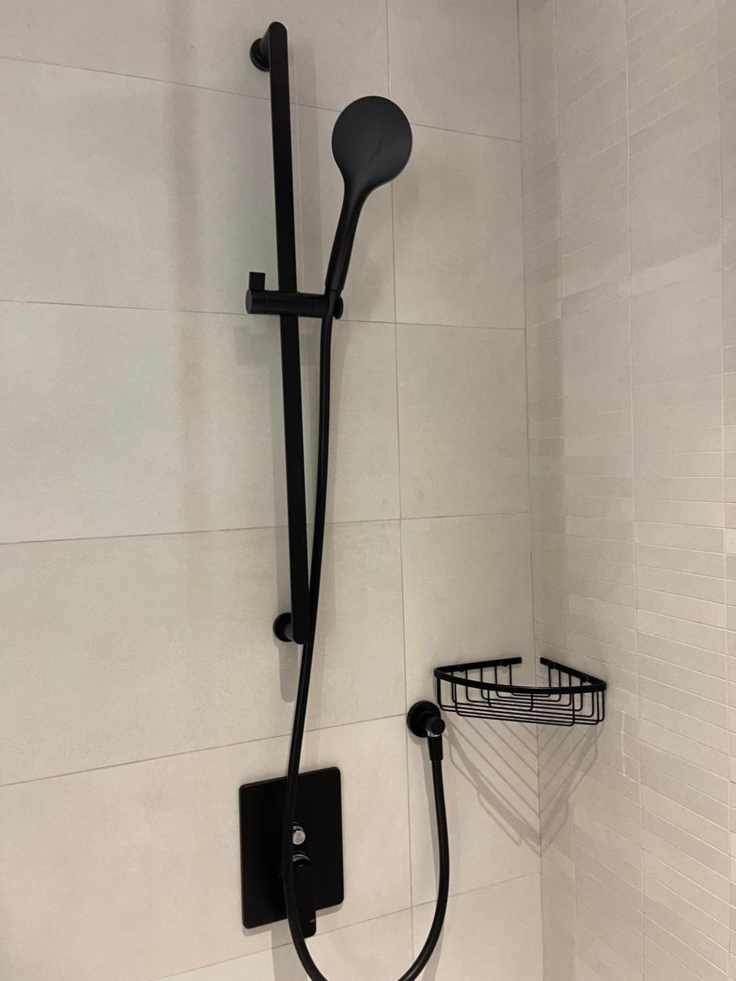 Marquise Square Tower Luxury App's Hotel