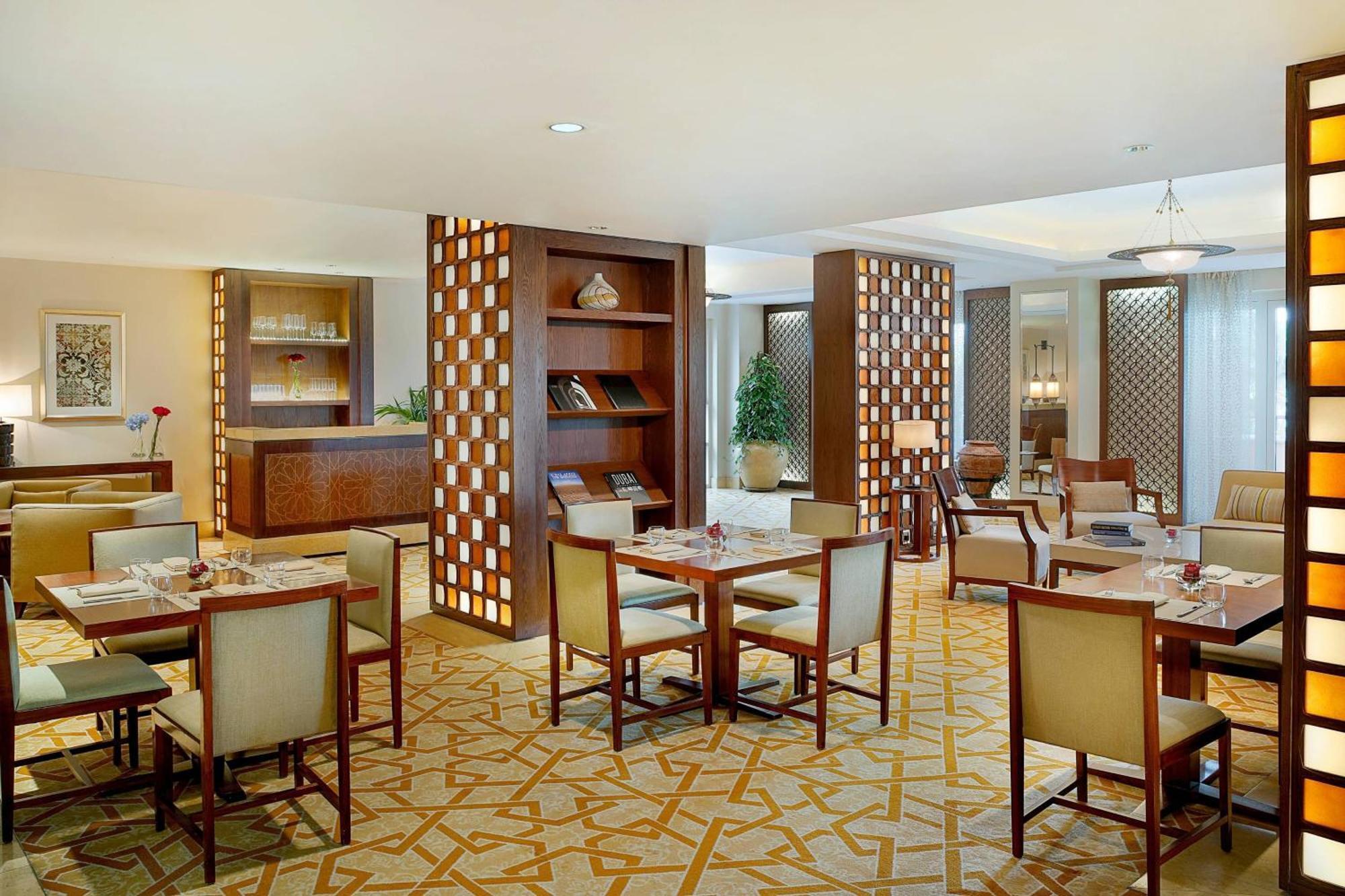 The Ritz-carlton, Resort