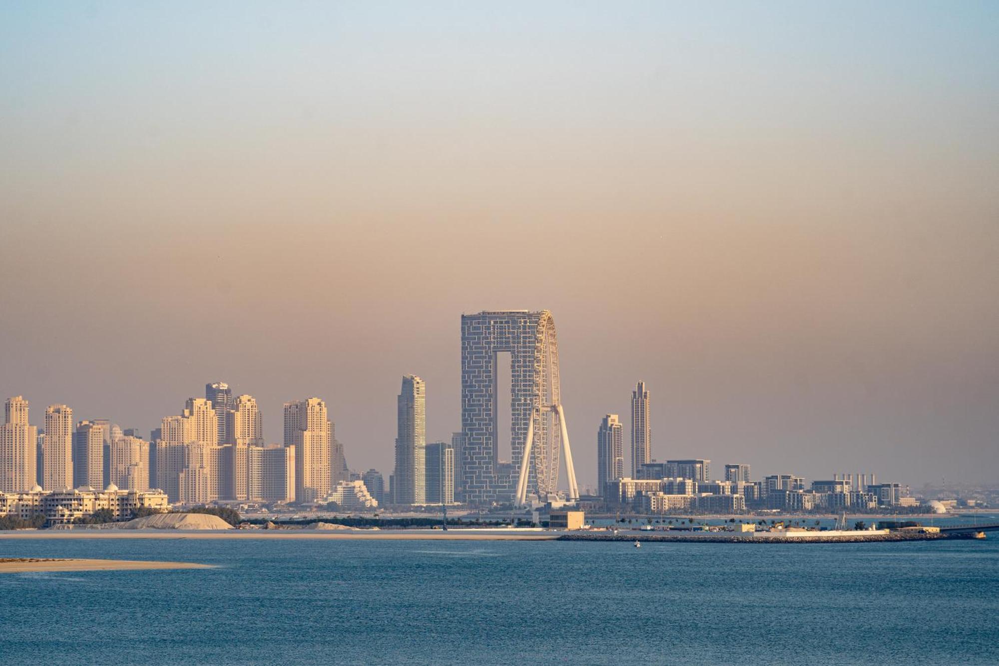 Wyndham Residences The Palm 5* Dubai