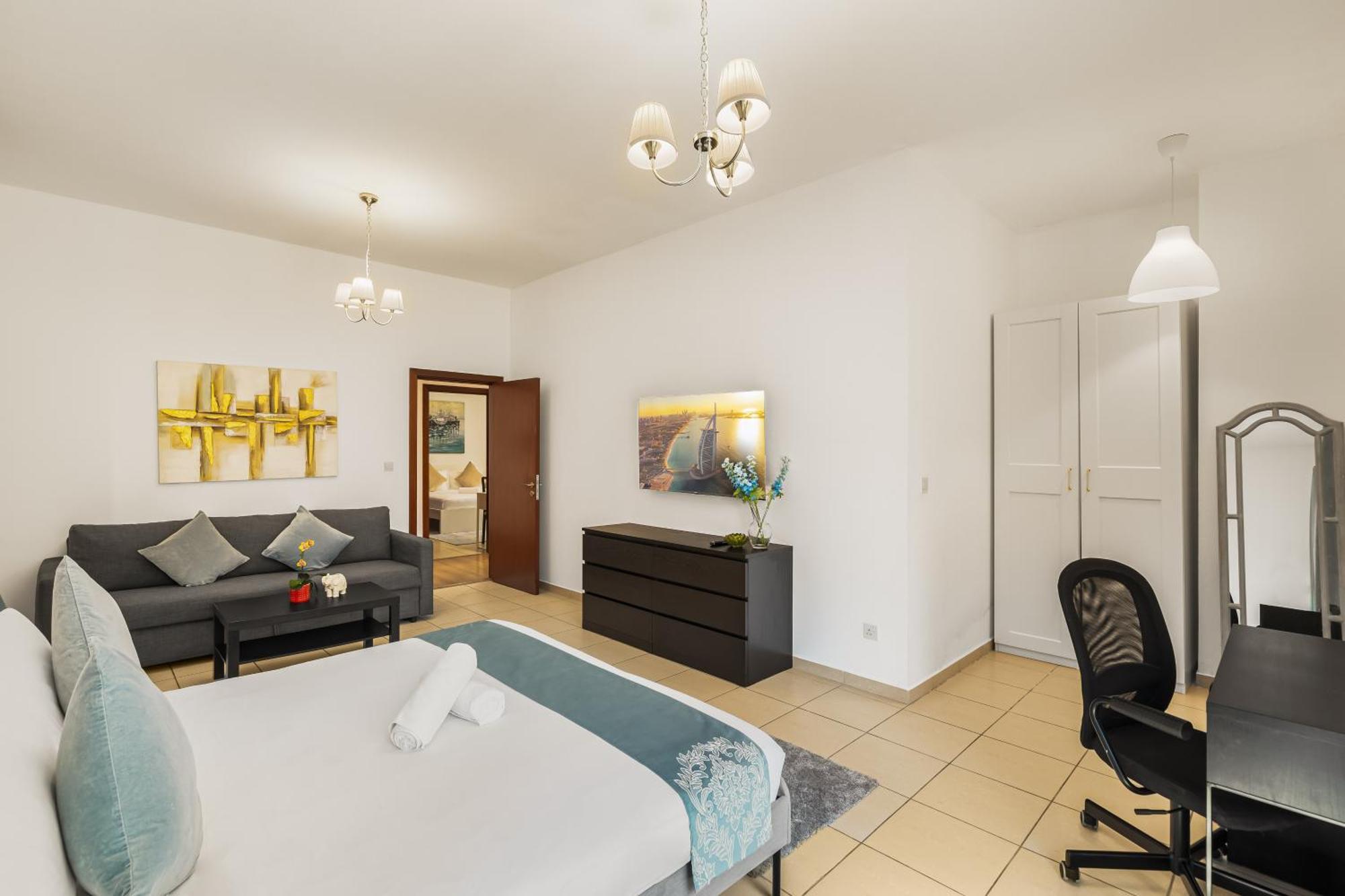 Beautiful 2br & 4br On Jbr Beach, Walking Distance To Bluewaters Island - By Sunkissed Homes * Dubai