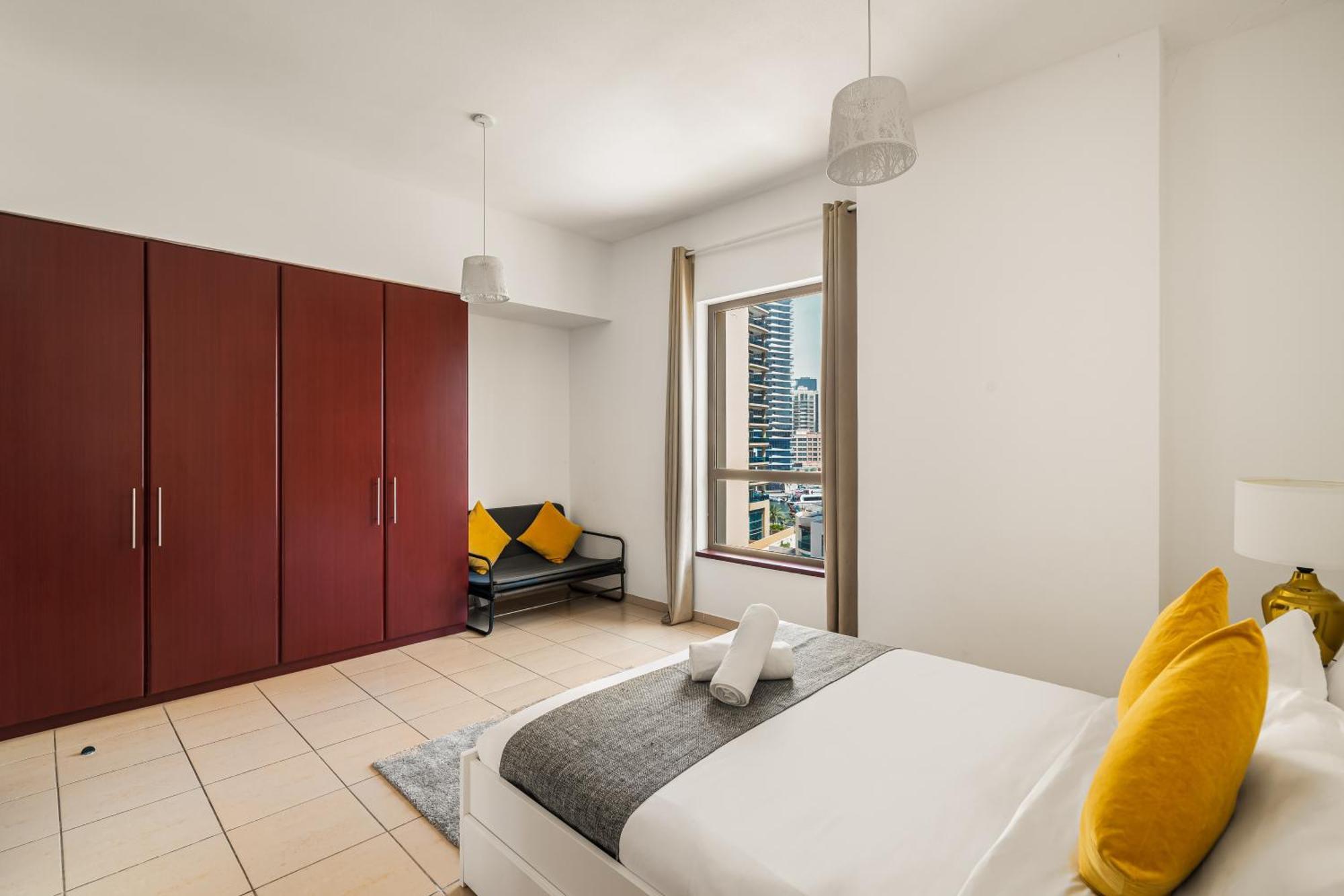 Beautiful 2br & 4br On Jbr Beach, Walking Distance To Bluewaters Island - By Sunkissed Homes Lejlighed *