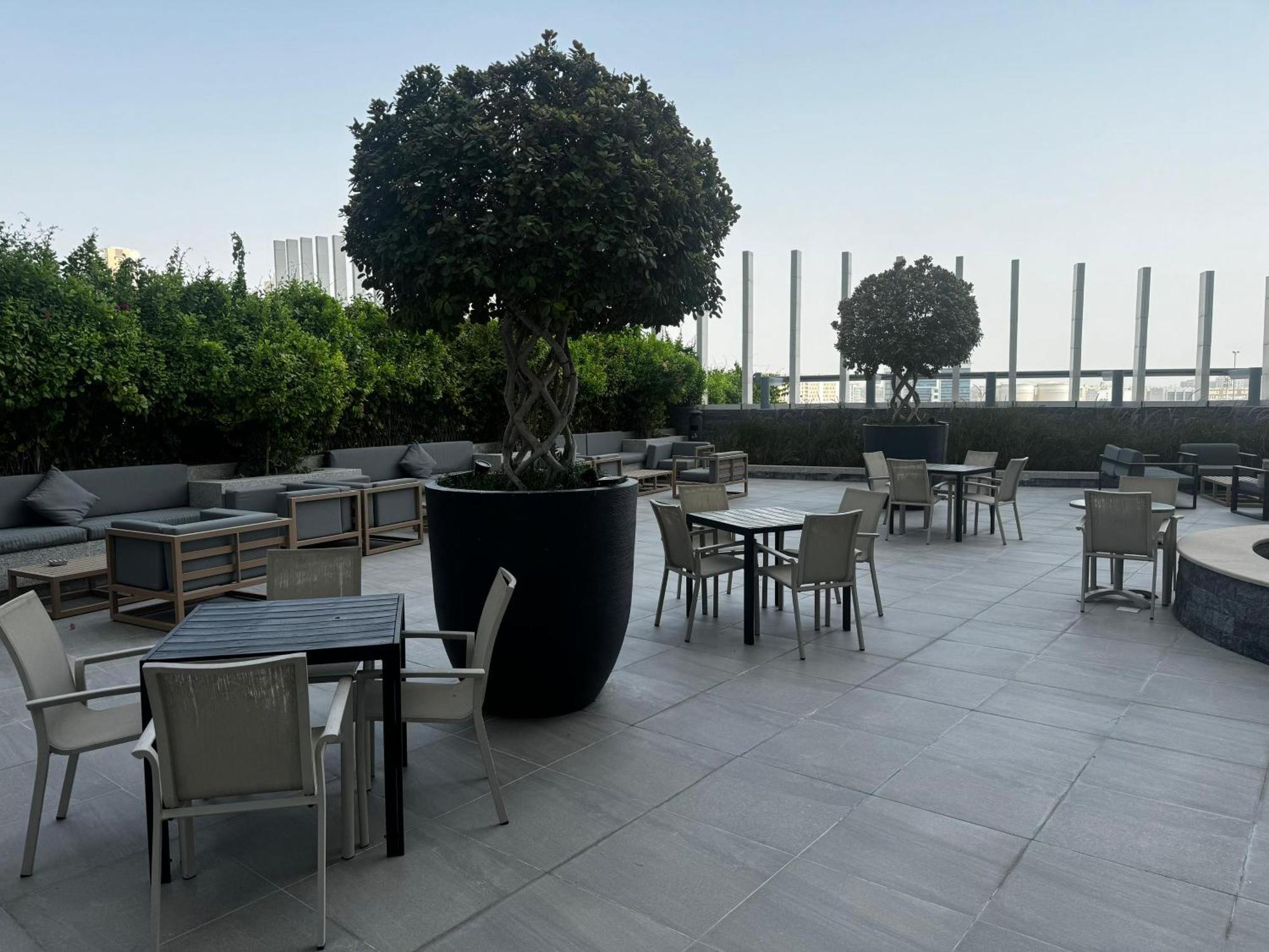 Adagio Jumeirah Village Triangle Appart hôtel Dubaï