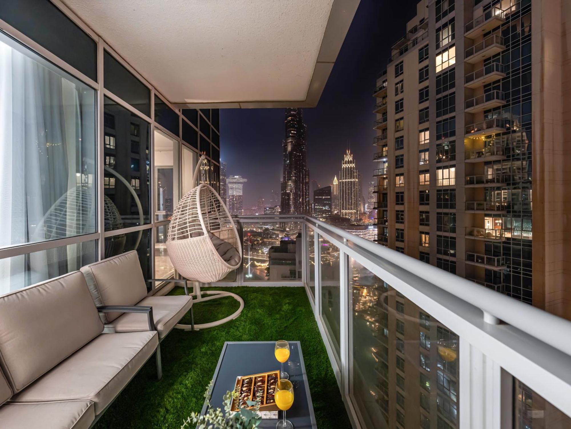 Apartamento Luxe 4 Bedroom I Burj Khalifa & Fountain Views I Free Gym, Pool, Parking, Wi-fi And Ps5 I By Skyline Serenity *