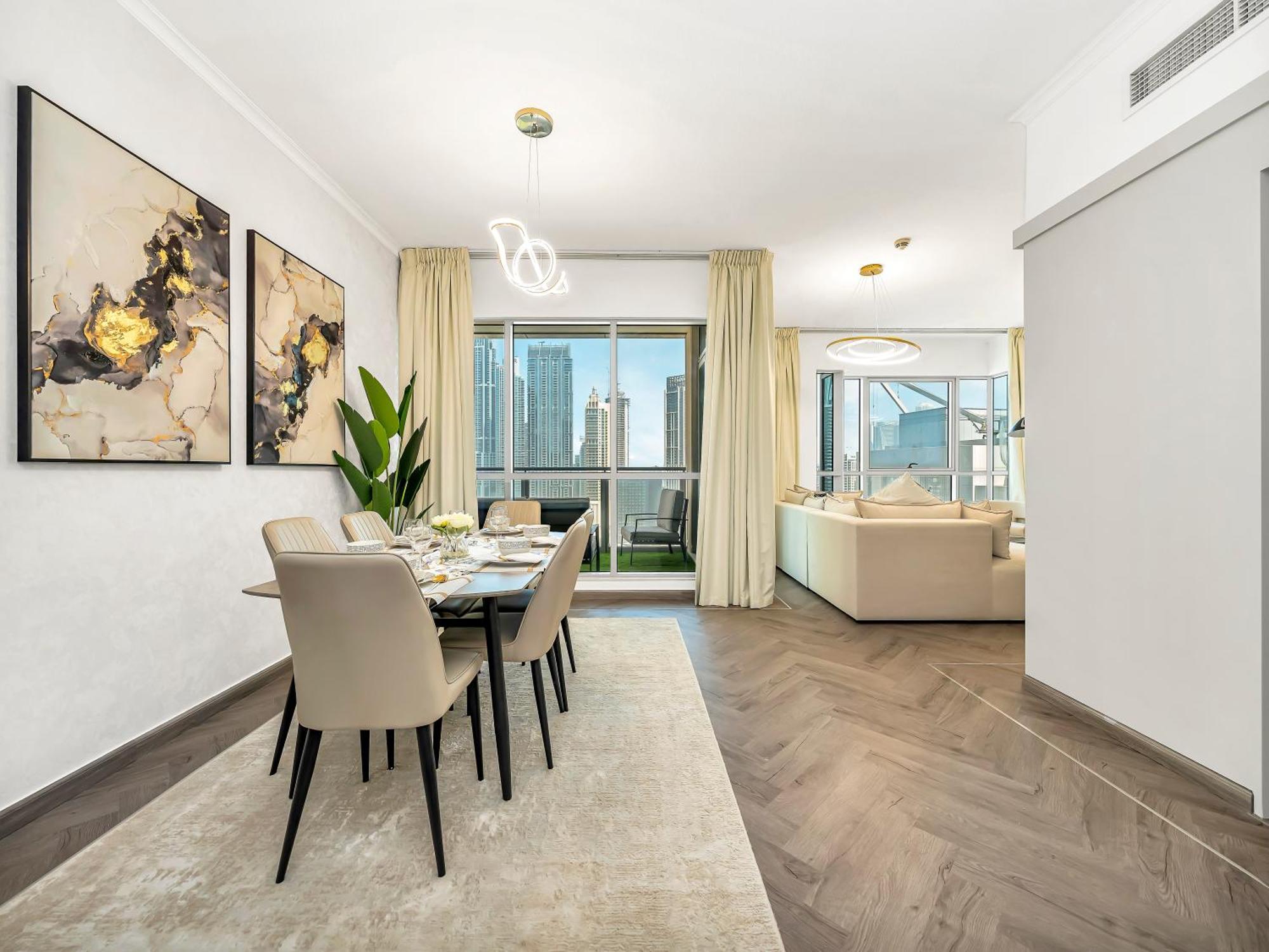 Luxe 4 Bedroom I Burj Khalifa & Fountain Views I Free Gym, Pool, Parking, Wi-fi And Ps5 I By Skyline Serenity *