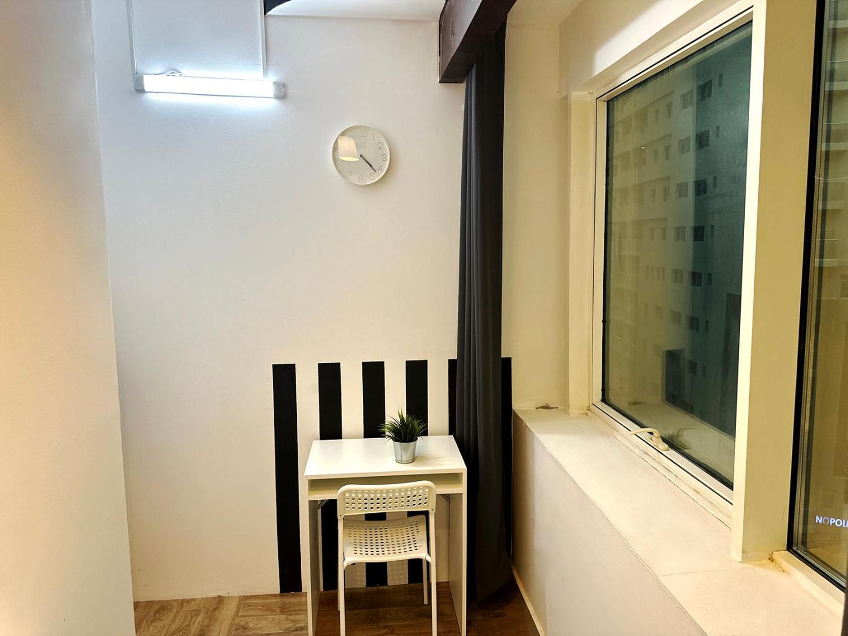 Escape Partition In Barsha 1 Near Moe Metro Alloggio in famiglia *