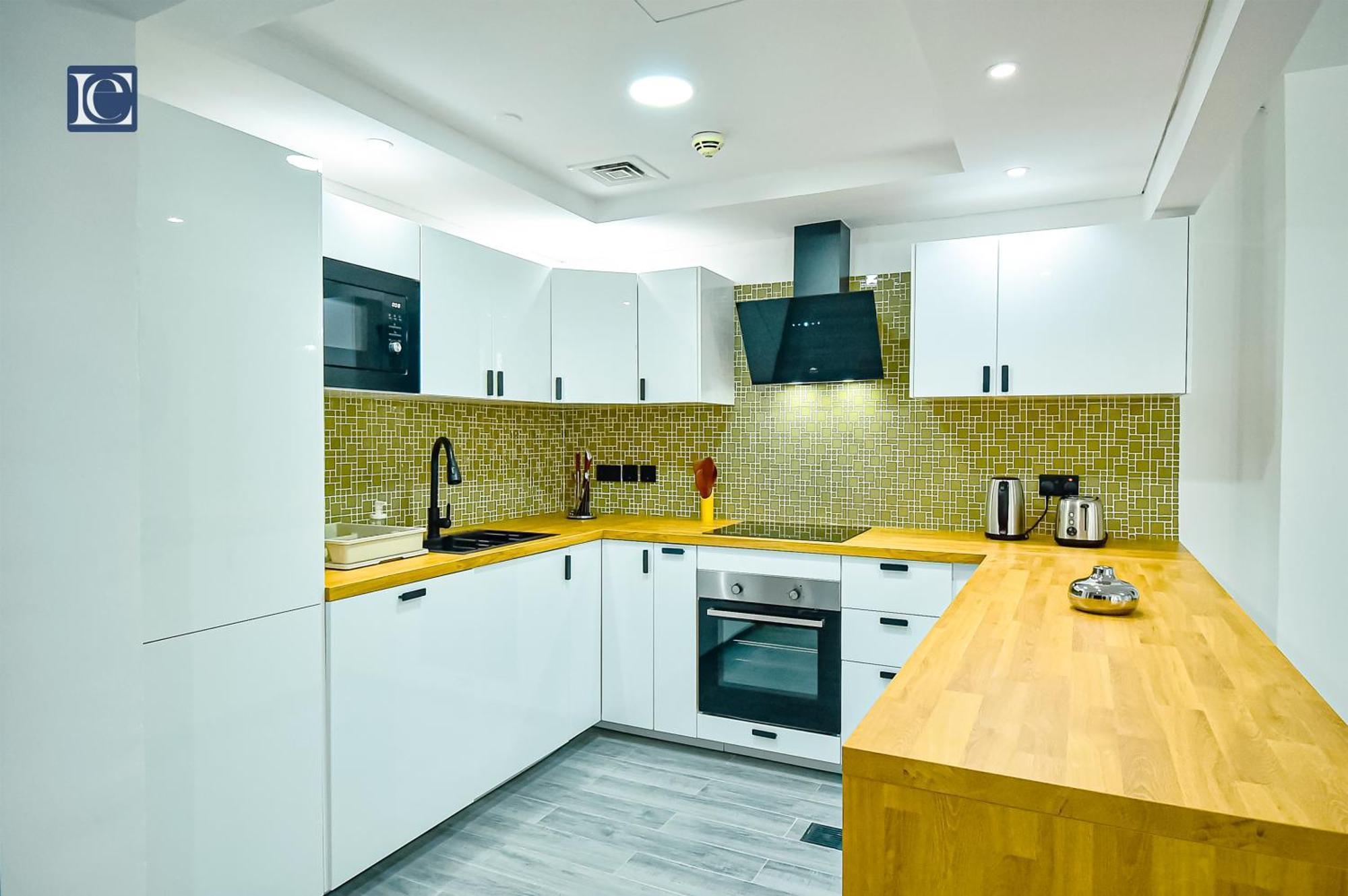 Apartamento Luxury Escapes - Elegant 3br With 4 Balconies In 29 Blvd Dubái