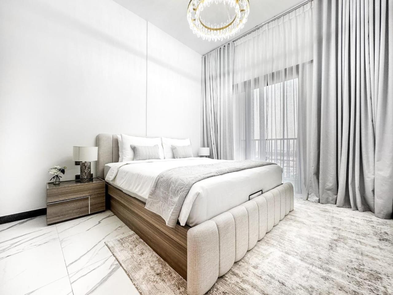 Upgraded 1bdr In Mag 930 , Al Merkadh Appartement Dubaï