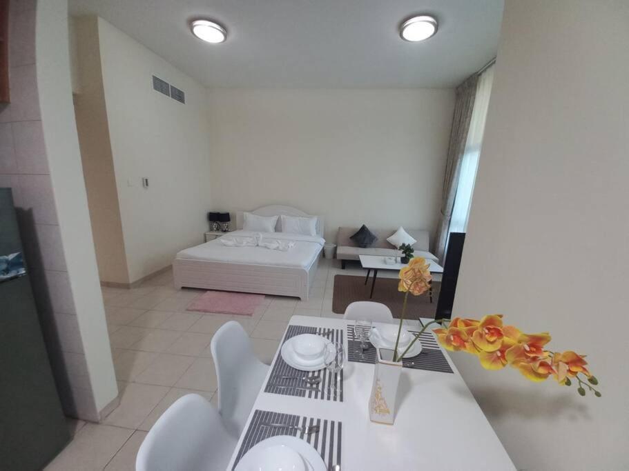 Apartment Cozy In Discovery Gardens *
