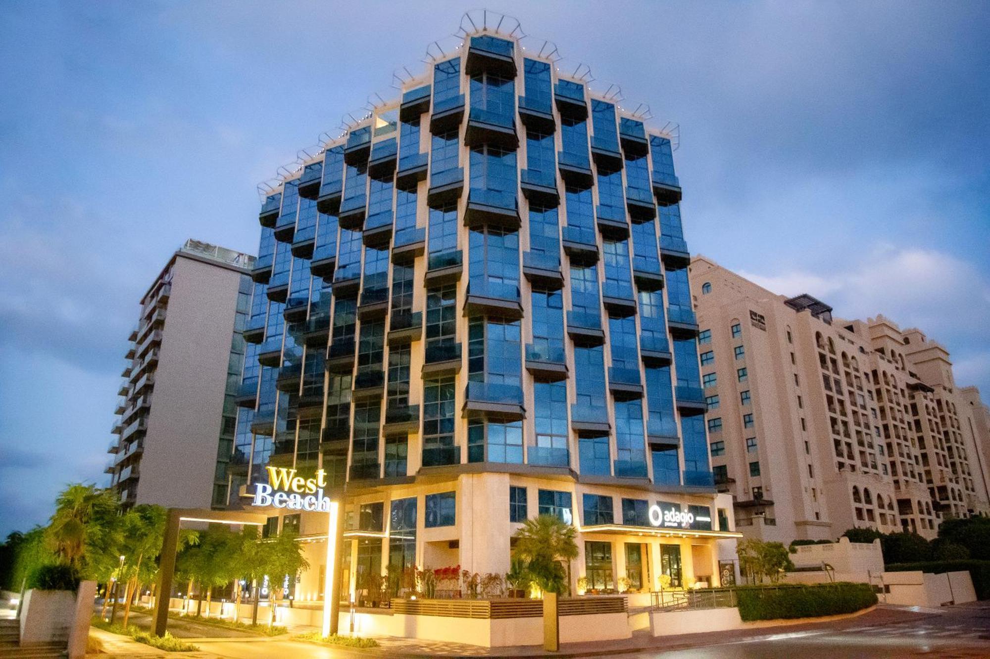 Adagio Premium The Palm Apartahotel 4*