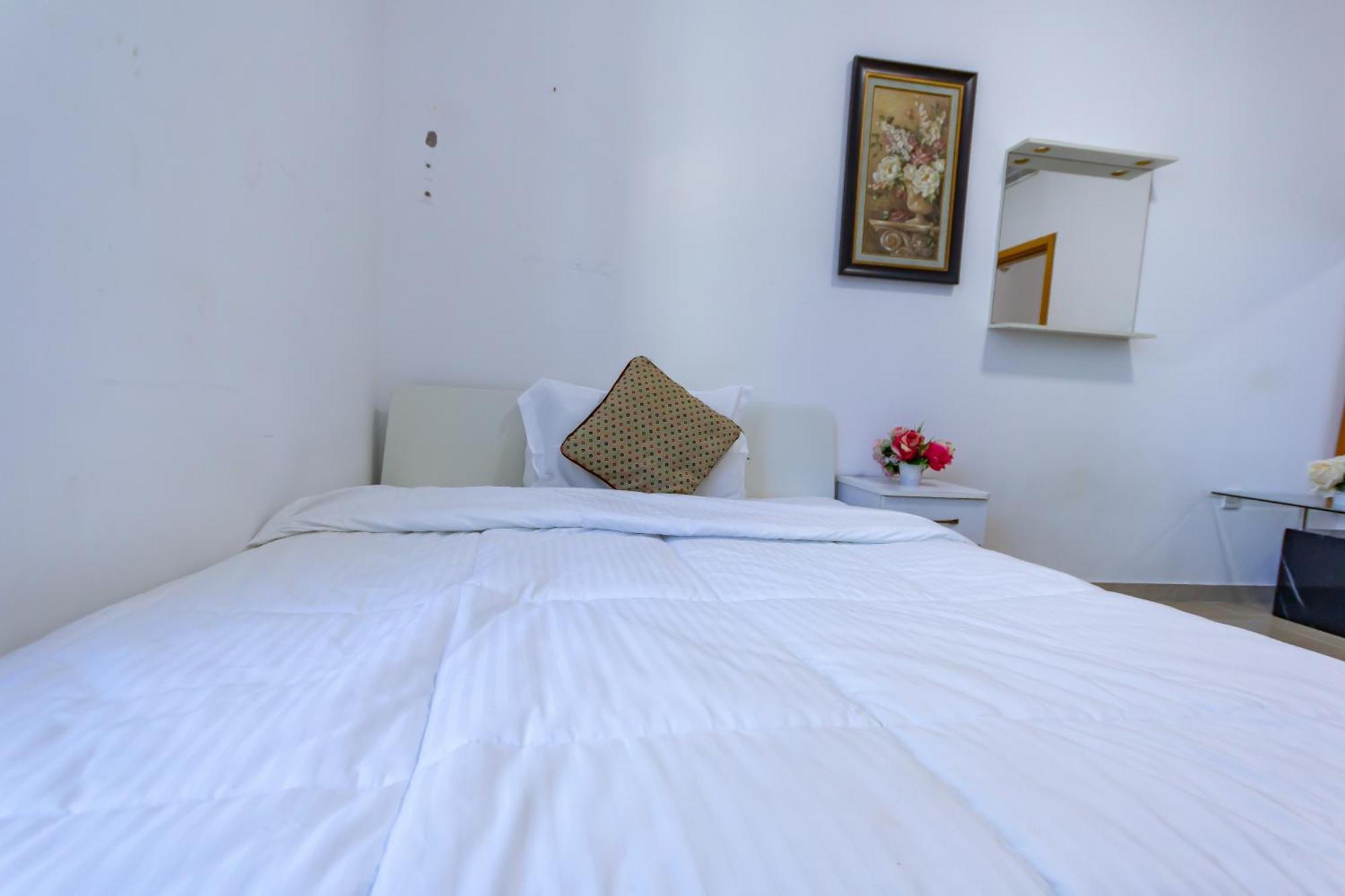 Séjour chez l'habitant Nice Budget And Bed Space For 