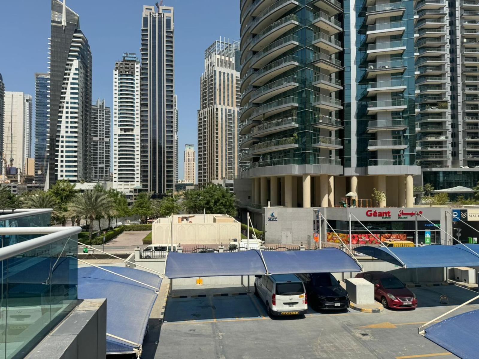 Appartement Spacious In Marina Close To Metro And *
