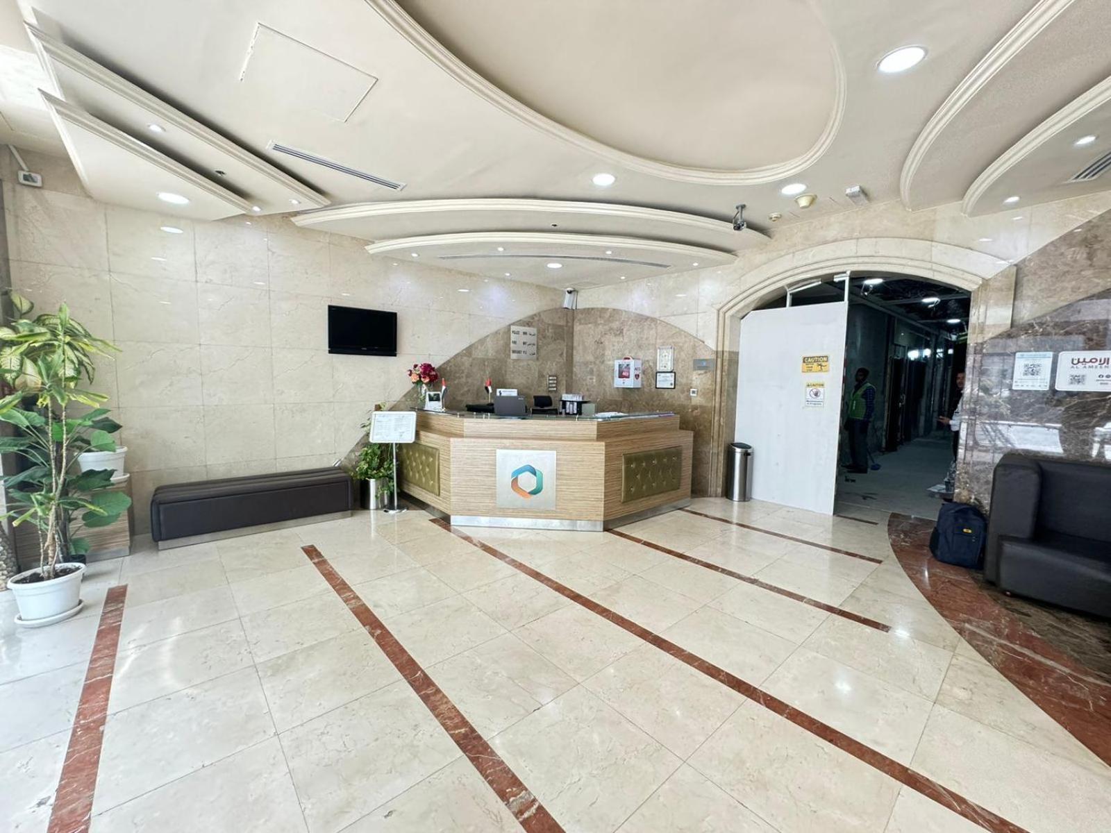 Spacious In Marina Close To Metro And Appartement Dubai