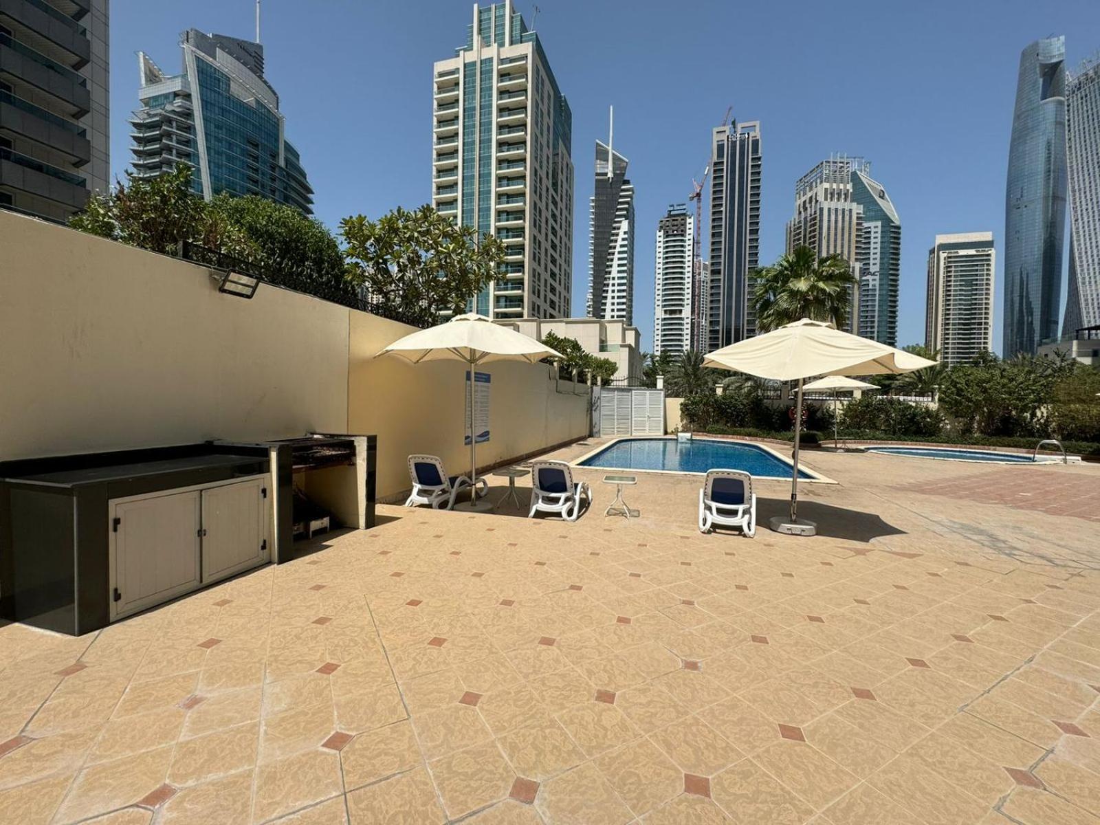 Appartement Spacious In Marina Close To Metro And Dubai