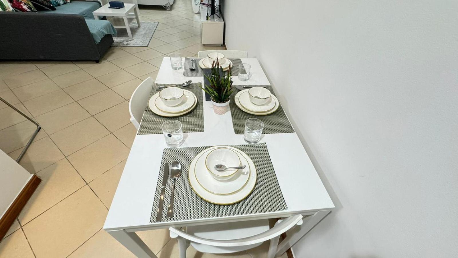Appartement Spacious In Marina Close To Metro And *