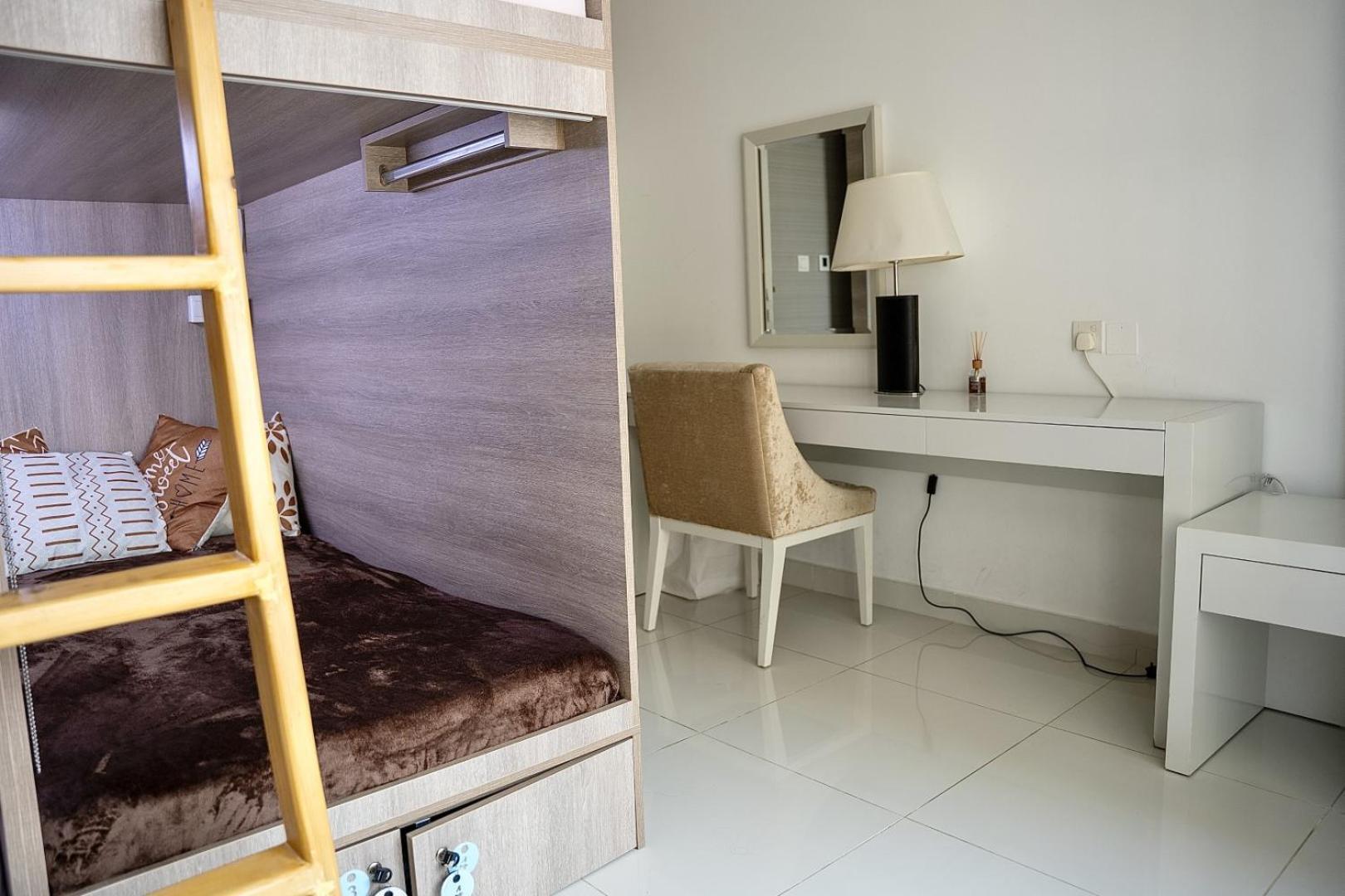 Hostel Intercube *