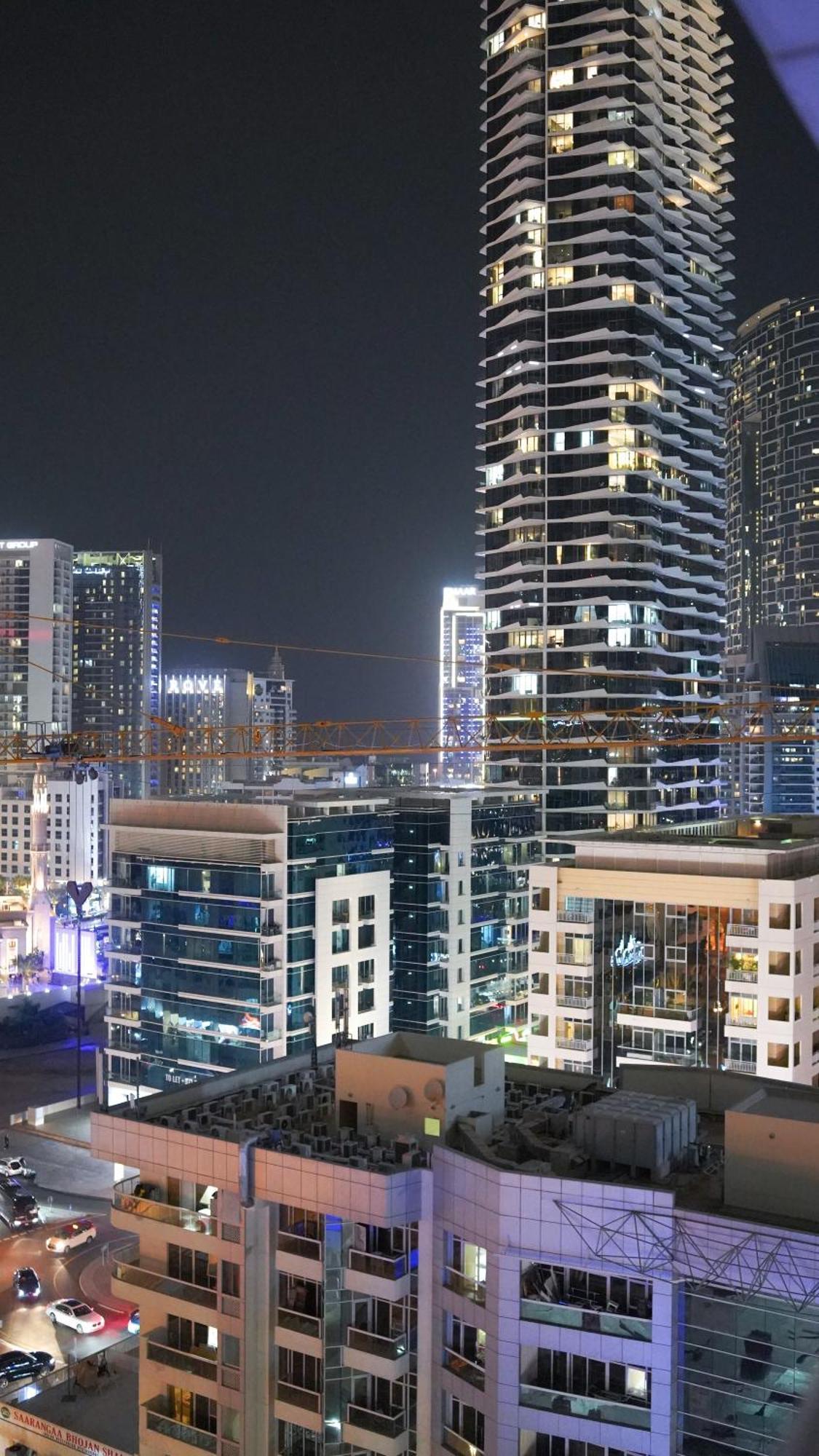 Apartemen Newly Renovated One Bed D2-1215