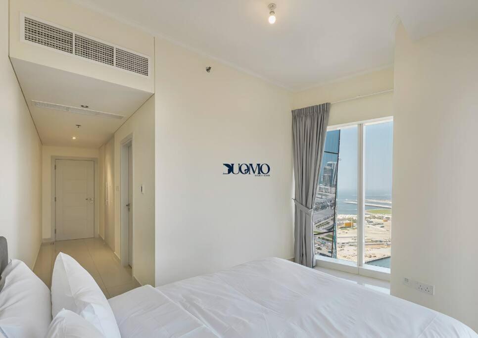 Vakantiehuis Myduomo- 2br High Floor, With Sea & Marina Views-2701 Dubai
