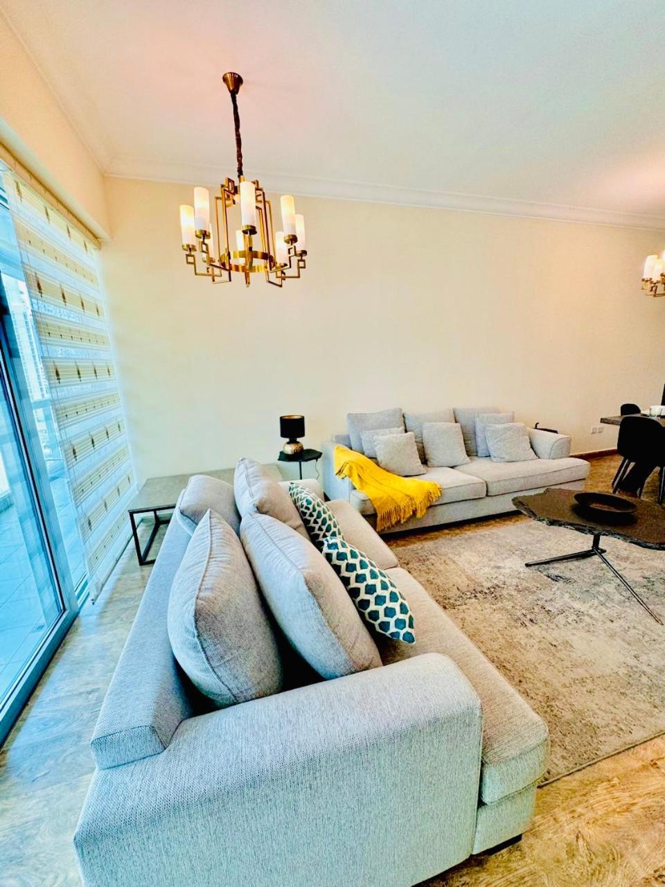 Appartement Spacious 2 Bedroom Downtown