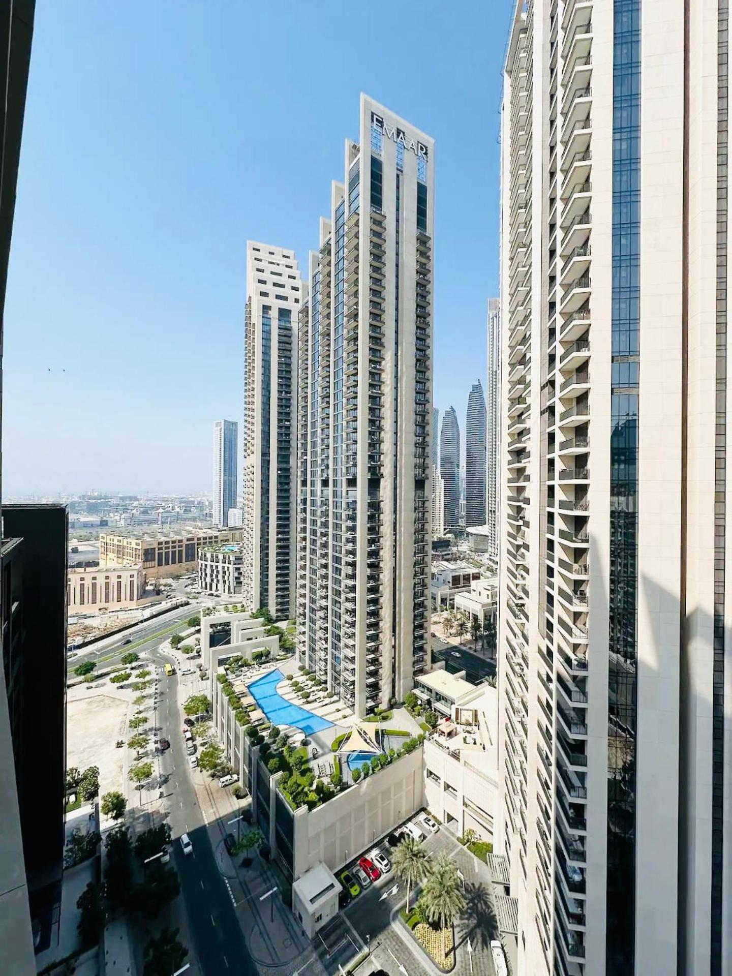 Spacious 2 Bedroom Downtown Appartement