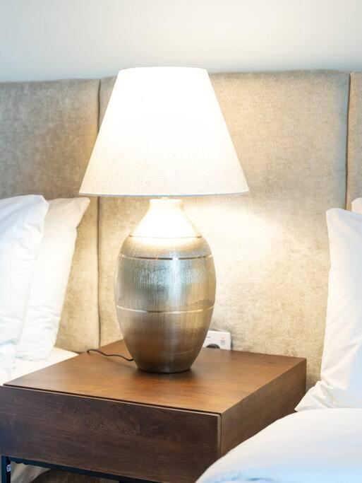 2br-fountain & Burj Khalifa View - Near Mall Appartement Dubaï