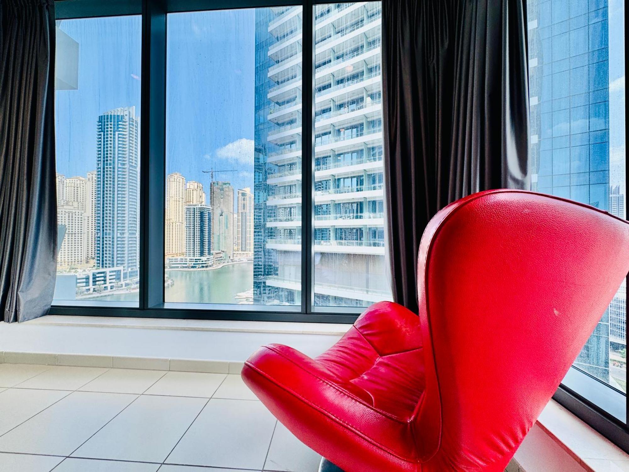 Venduras- Cozy 1br In Marina With Scenic Views Dubaï