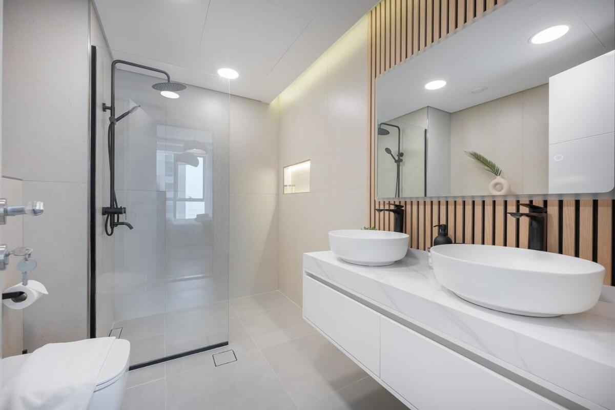 Exquisite 2-bedrooms At The Torch Tower In Marina Near The Beach! Appartement *