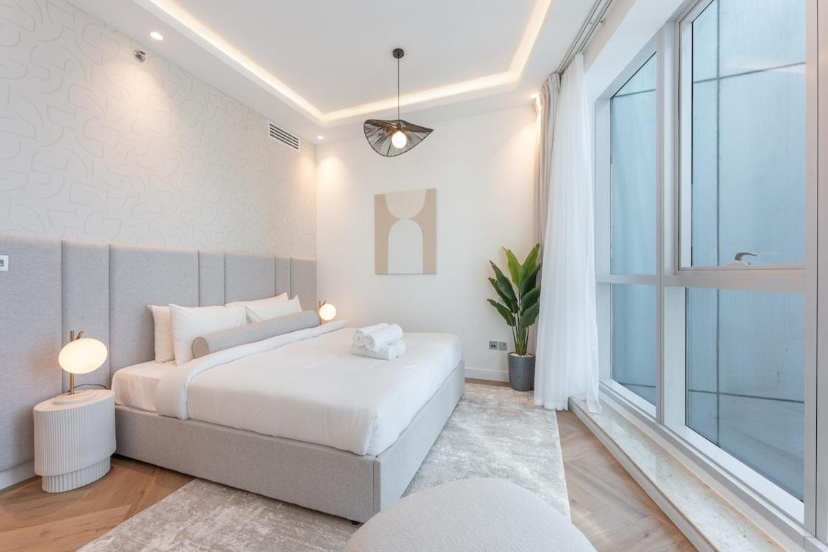 Exquisite 2-bedrooms At The Torch Tower In Marina Near The Beach! * Dubaï