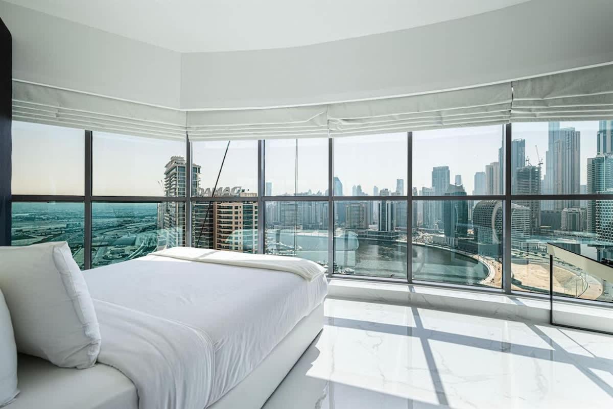 Canal Vista Luxury 2br In Business Bay * Dubaï