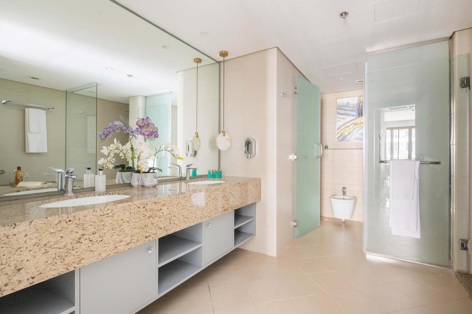 Frank Porter - Royal Amwaj Residences South Appartement