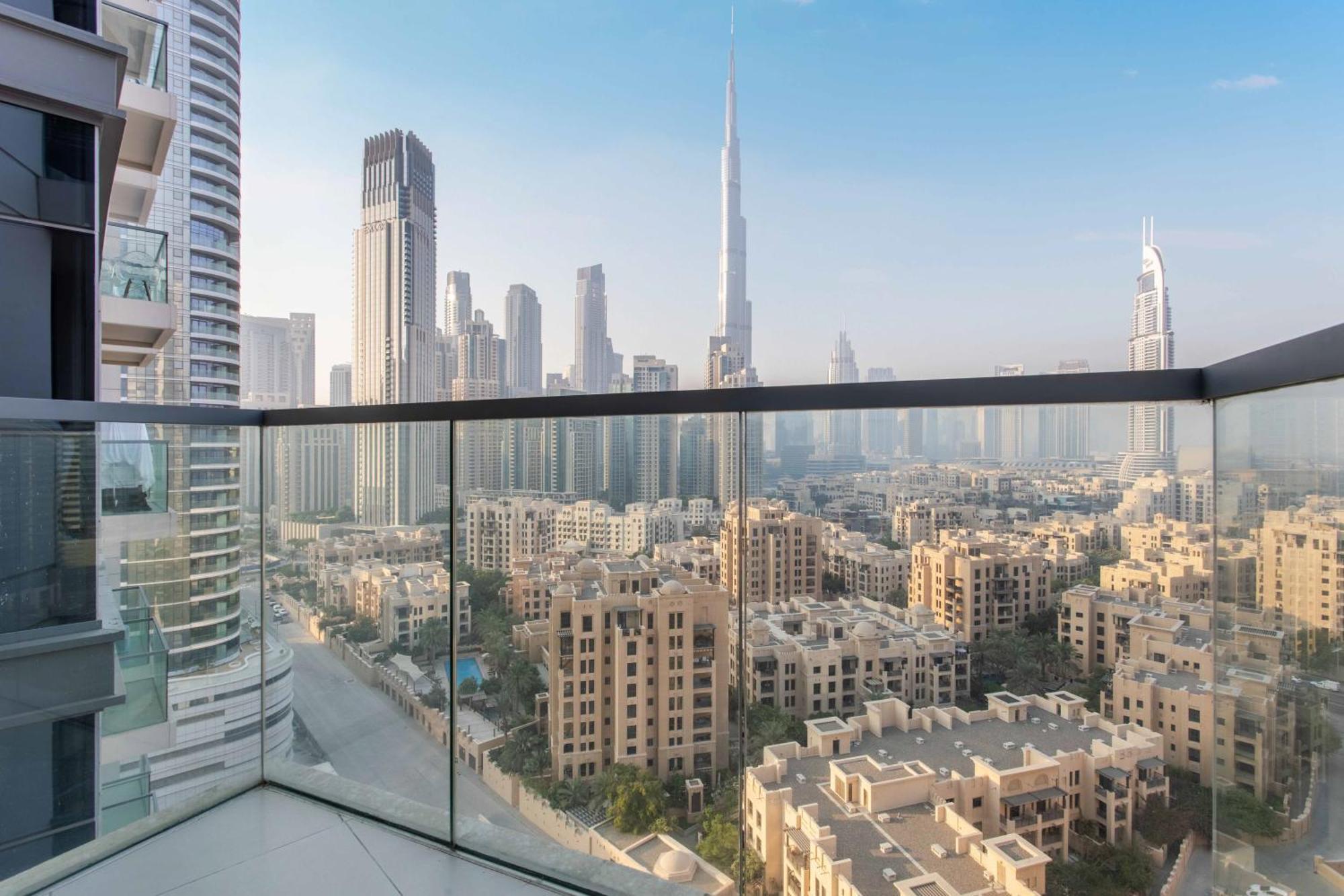 Stunning 2br In Bellevue Tower With Burj Khalifa & Skyscraper View Apartment