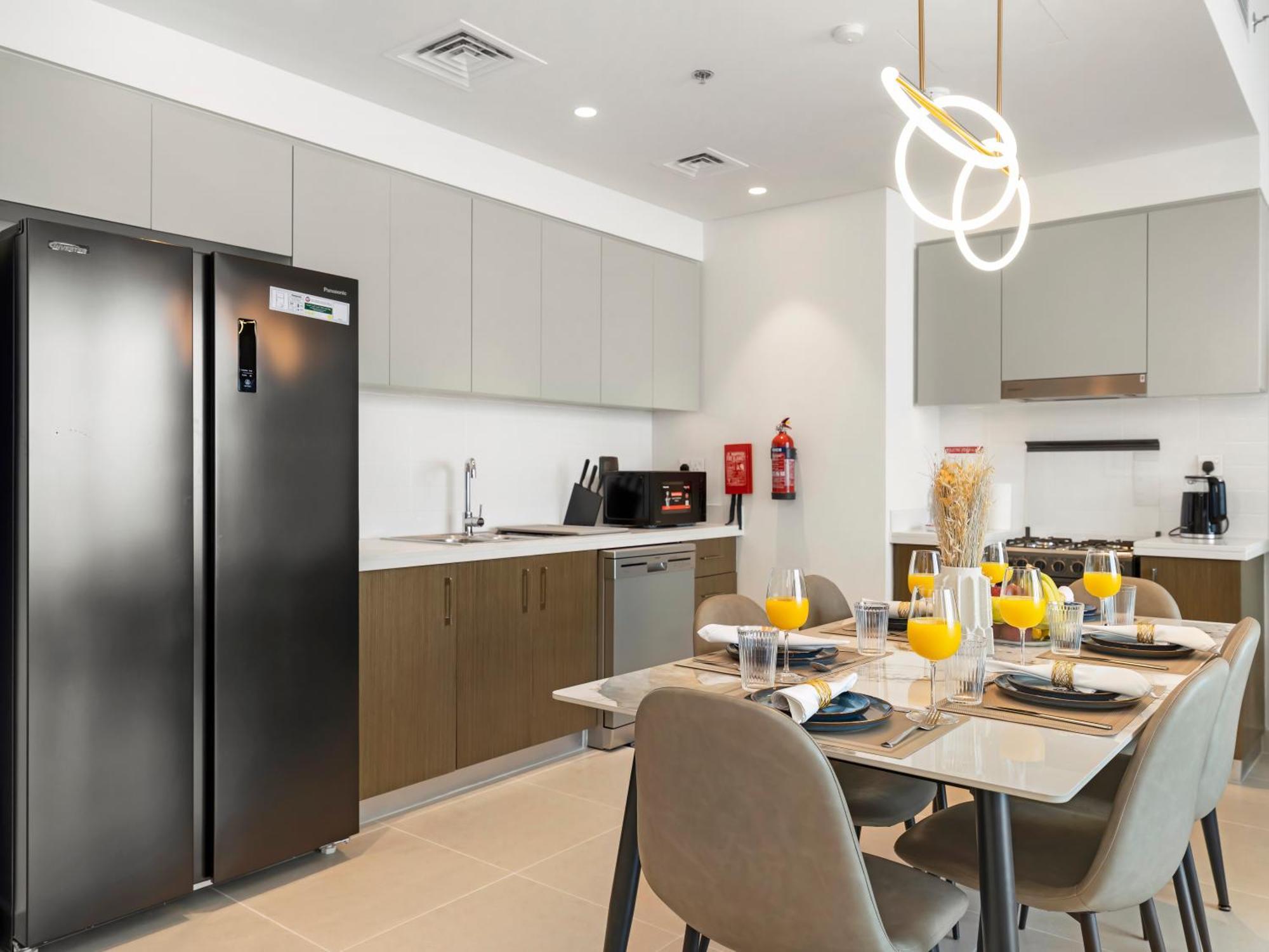 Brand New Downtown Unit! Bvlgari World Island View Dubái
