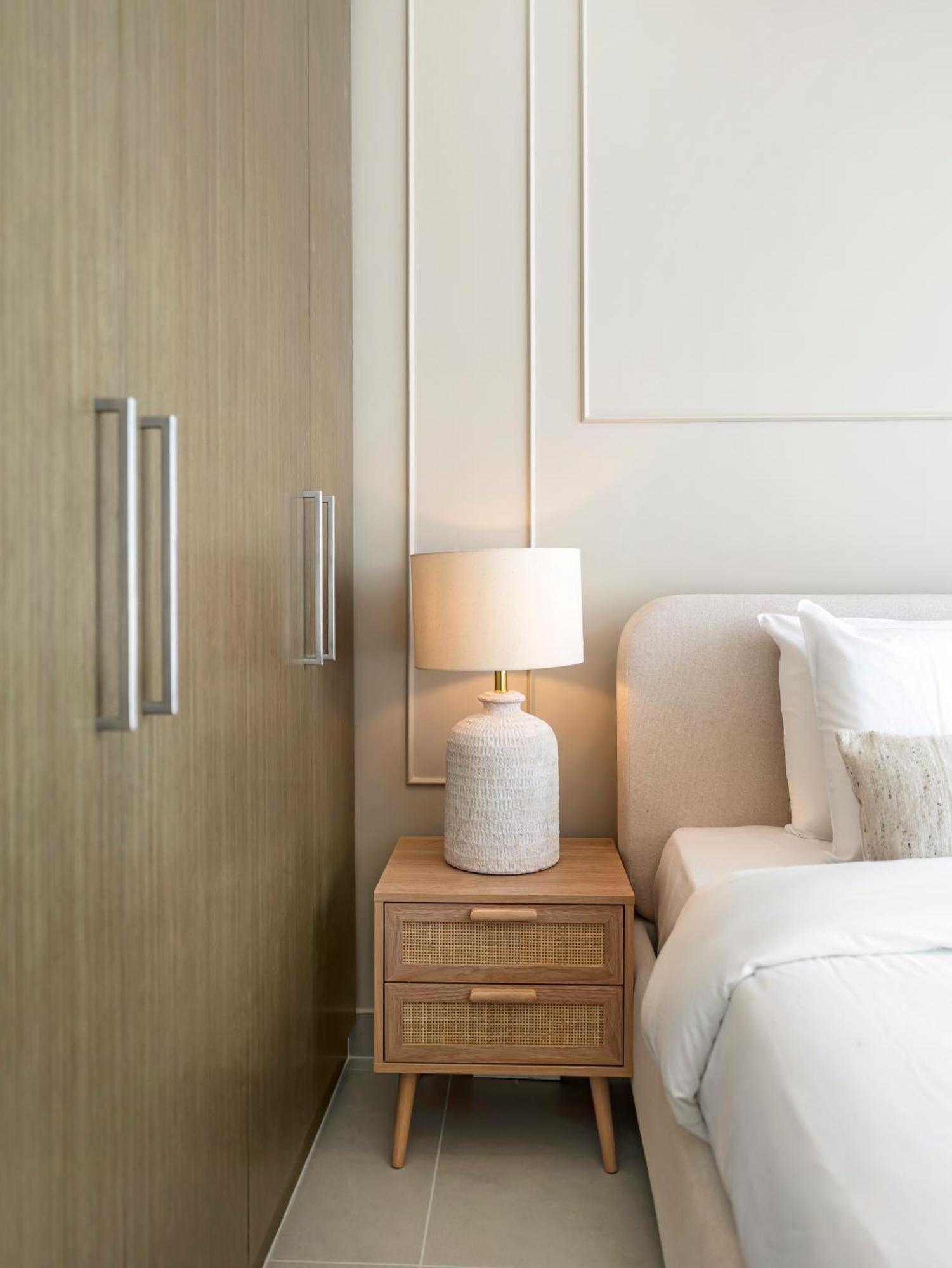 Apartamento Brand New Downtown Unit! Bvlgari World Island View Dubái