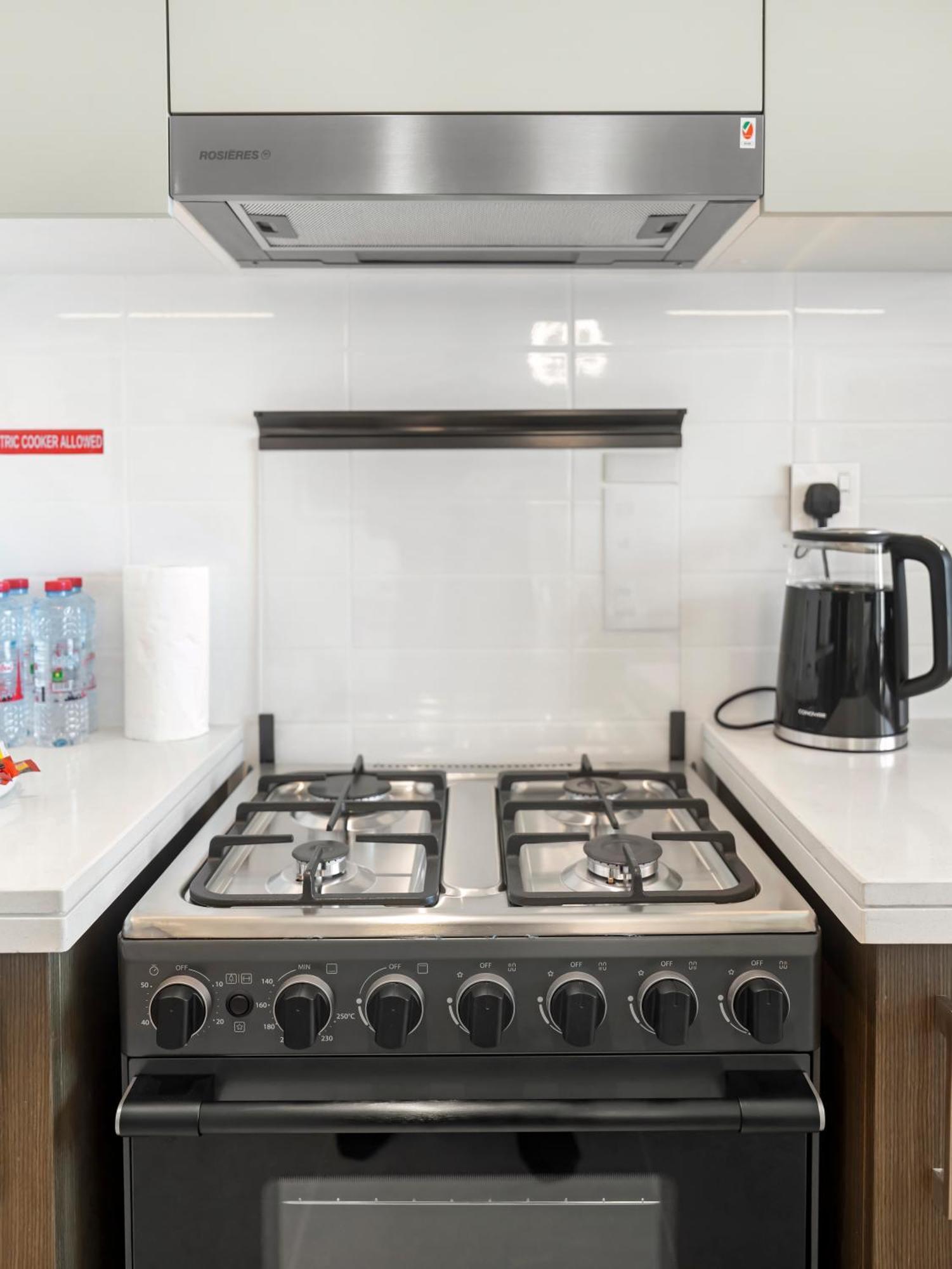 Brand New Downtown Unit! Bvlgari World Island View Dubái
