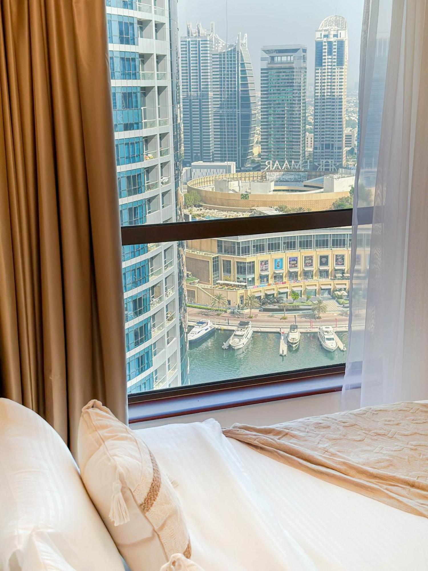 Naseem - Elegant Coastal Retreat With Stunning Marina Views