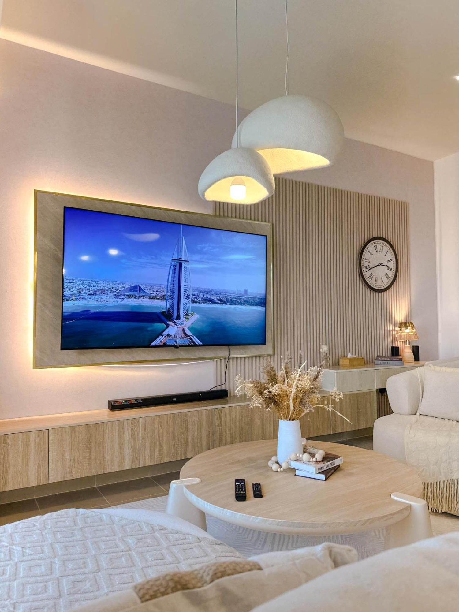 Naseem - Elegant Coastal Retreat With Stunning Marina Views Appartement *