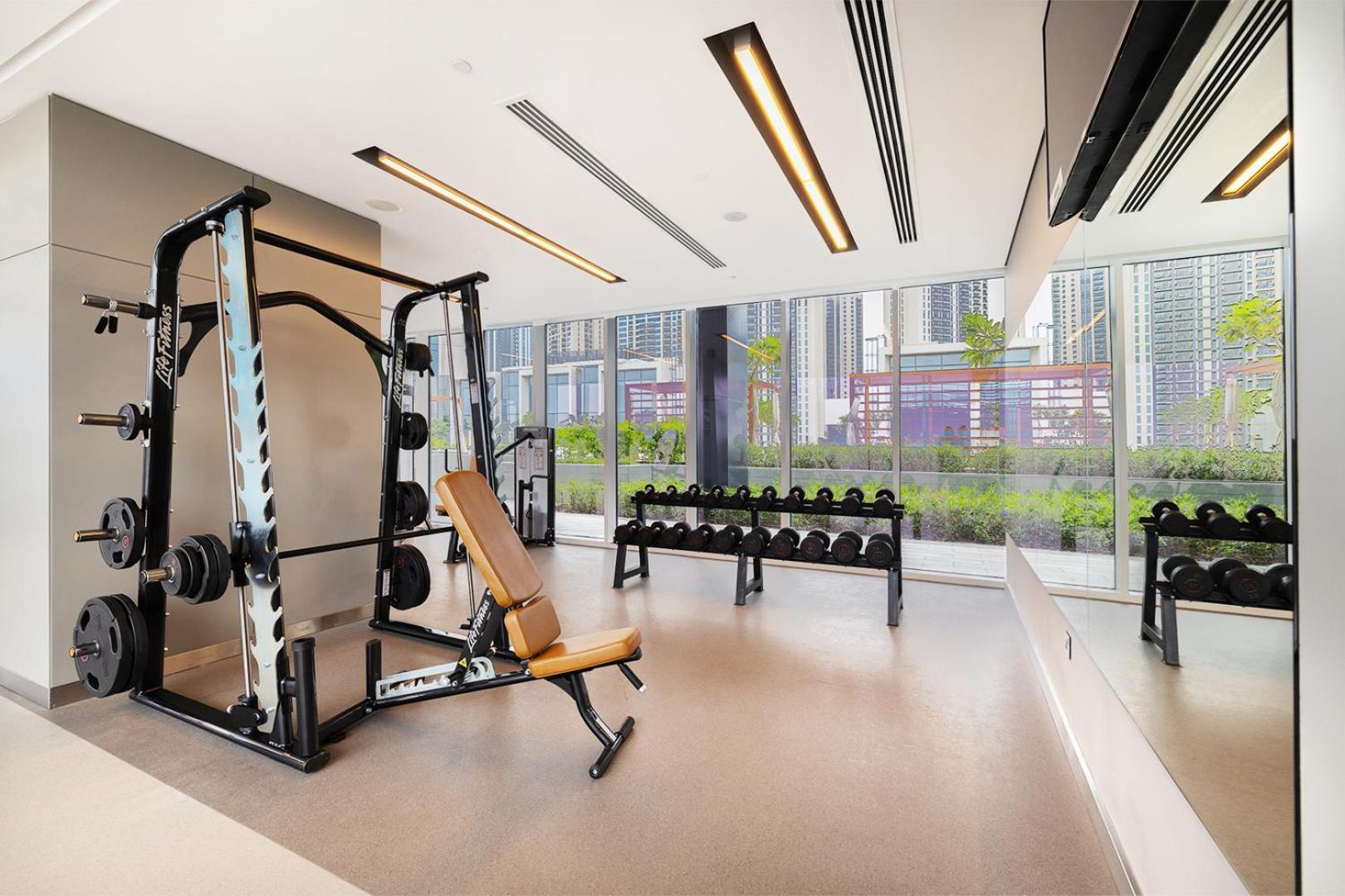 Appartement Modern On 33rd Floor In Creek Dubai