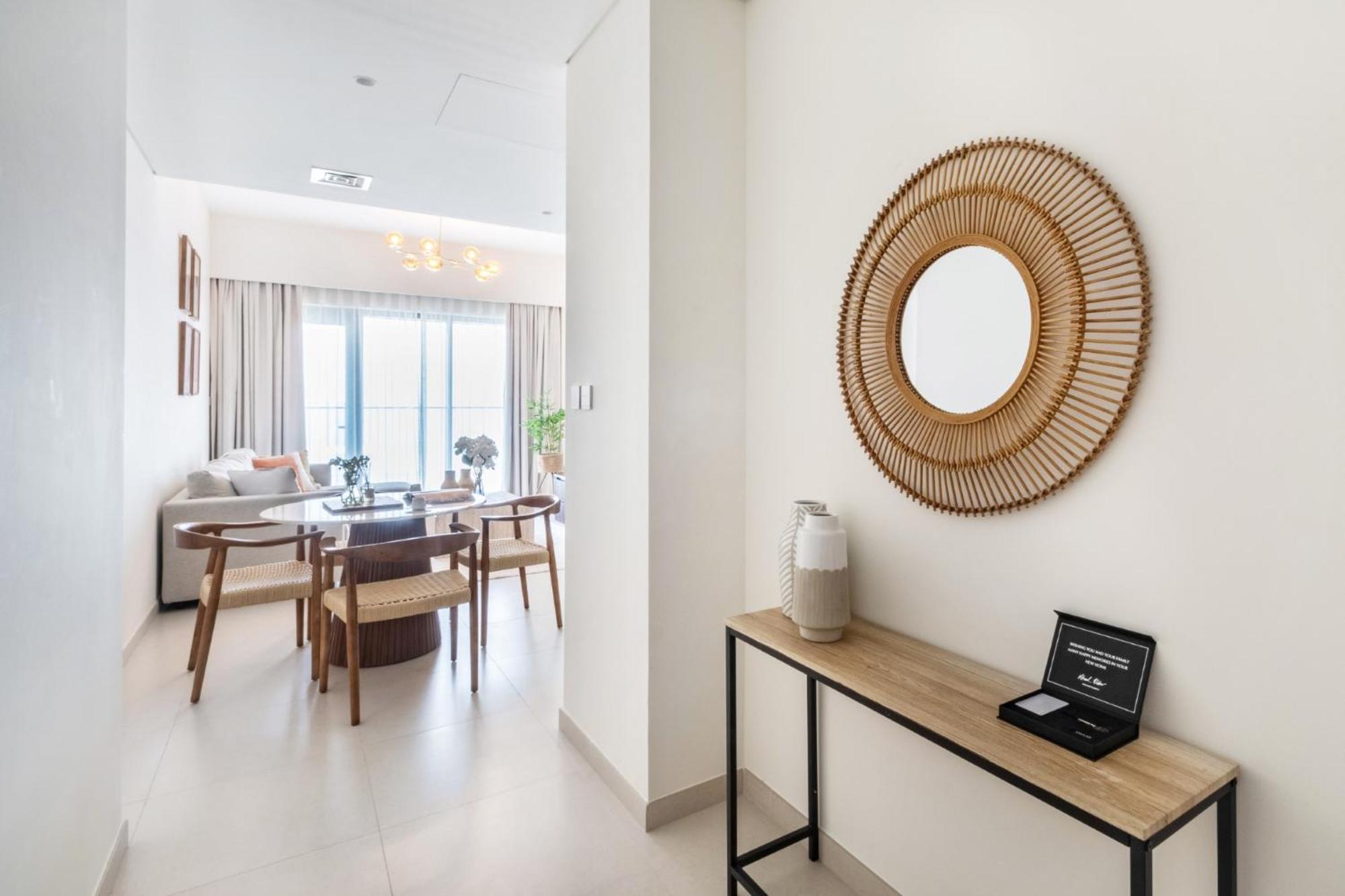 Exclusive 4 Bedroom I Burj Khalifa And Fountain Views I Free Wi-fi, Pool, Gym & Parking I By Meerak * Dubái