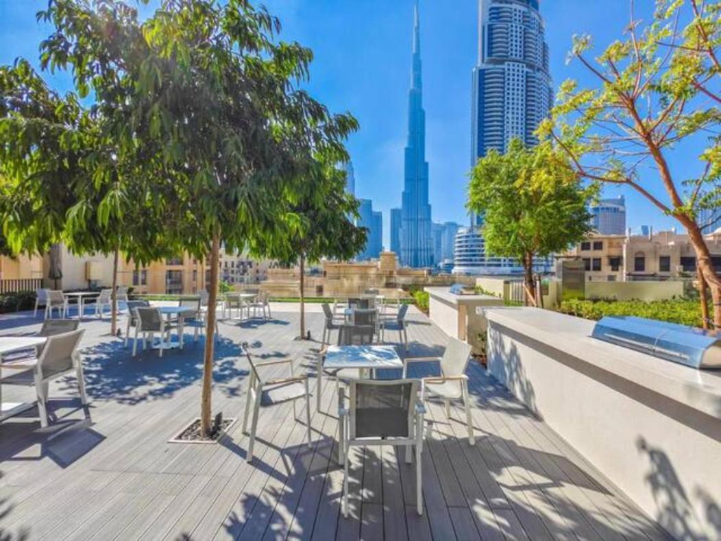 Apartamento Exclusive 4 Bedroom I Burj Khalifa And Fountain Views I Free Wi-fi, Pool, Gym & Parking I By Meerak