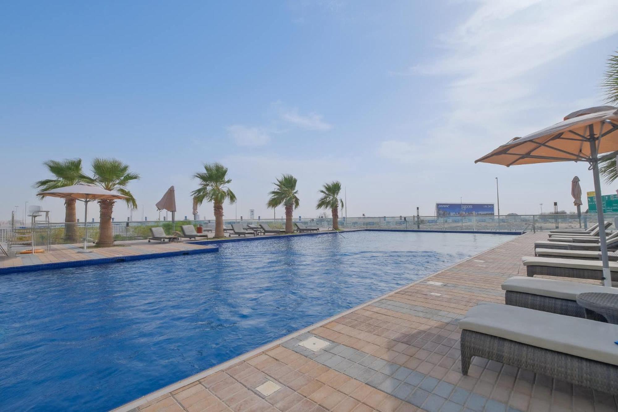 Cozy 1-bedroom At Golf In Damac Hills With Relaxing Views! * Dubaï