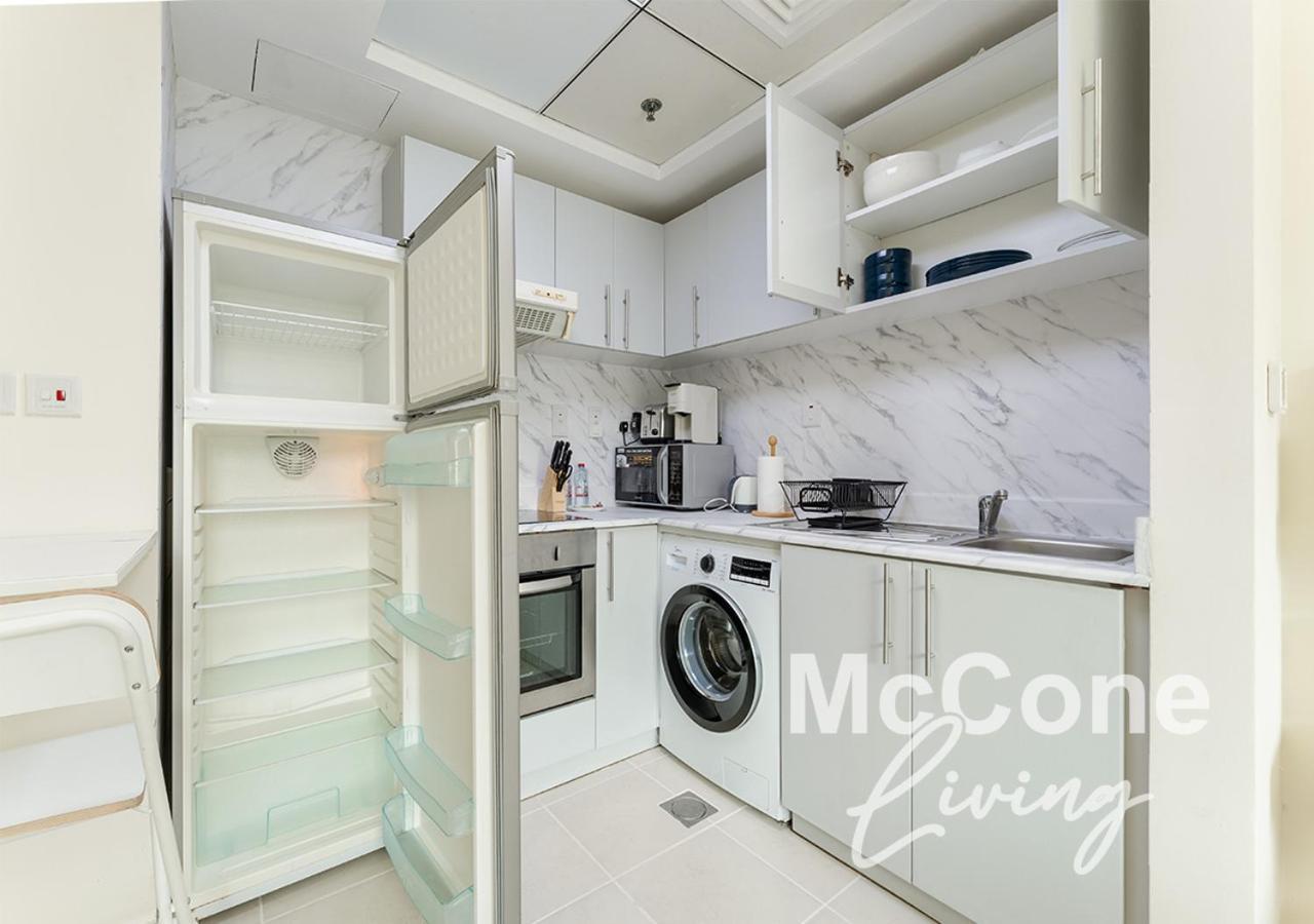 Chic Studio By Marina Walk & Beach Apartament Dubai