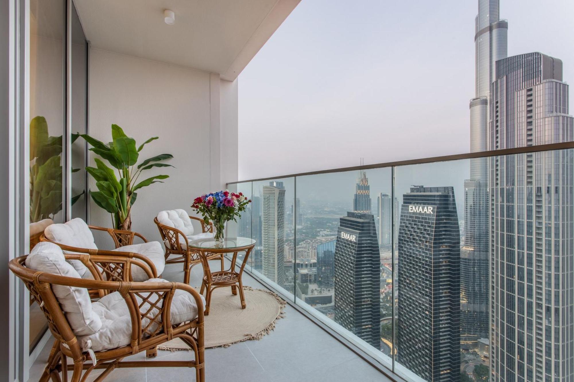 Apartment 65th High Floor - 4 Bedroom With Opera, Fountain & Burj Khalifa View - Downtown - Tower 1 By Stayfinity For Max 9 Guests