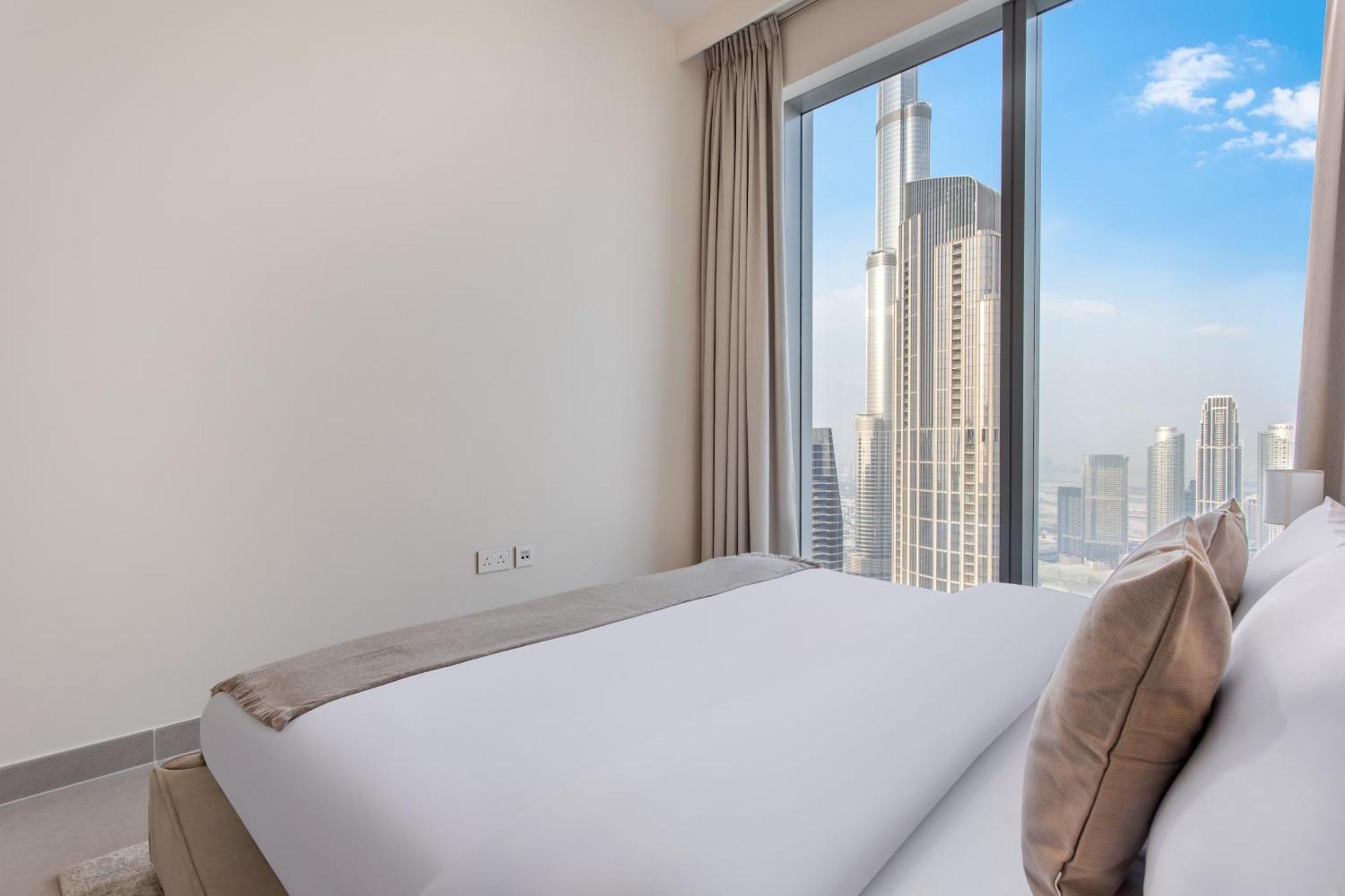 65th High Floor - 4 Bedroom With Opera, Fountain & Burj Khalifa View - Downtown - Tower 1 By Stayfinity For Max 9 Guests Lägenhet